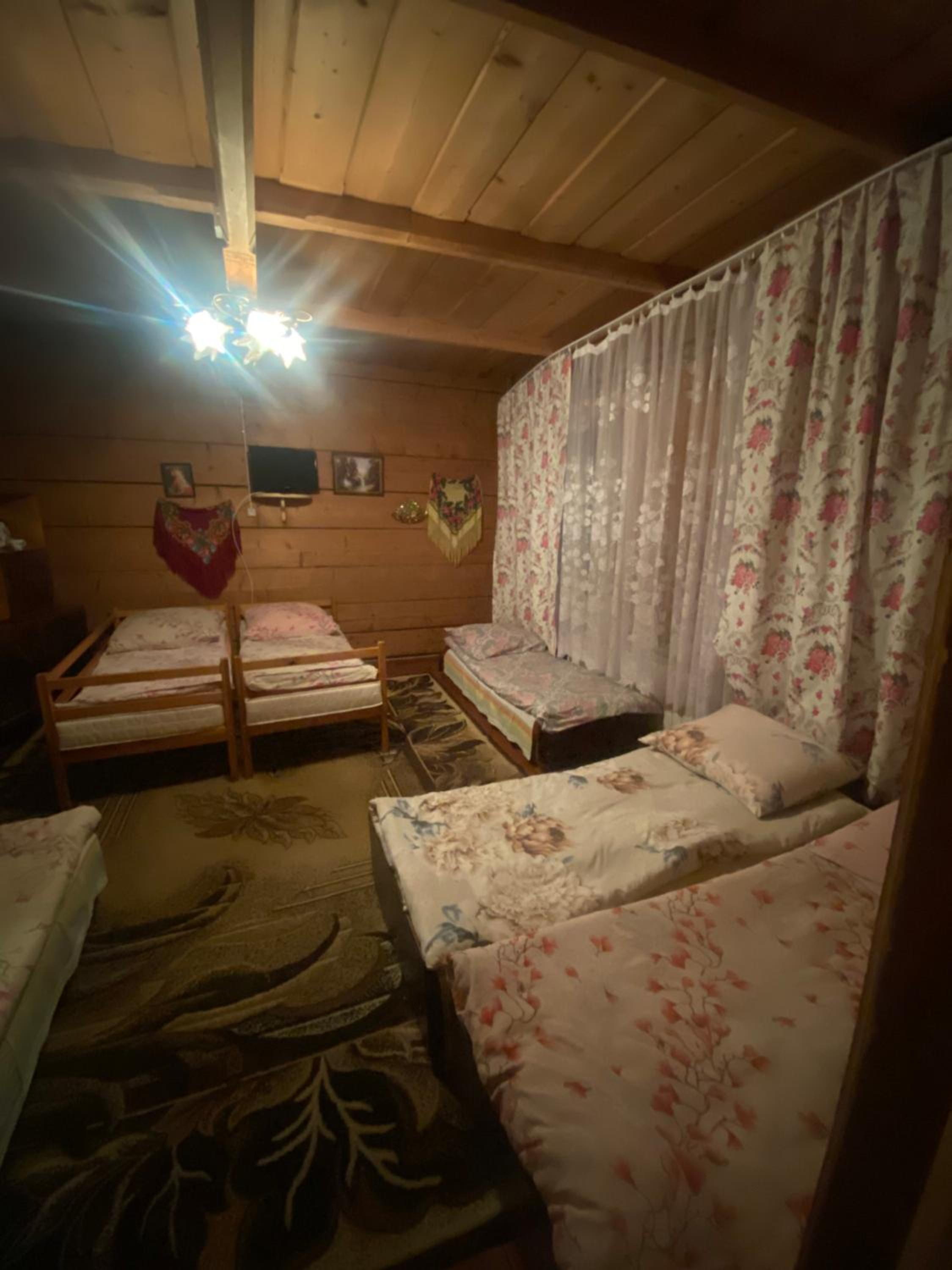 Two-Bedroom Apartment - Photo 2