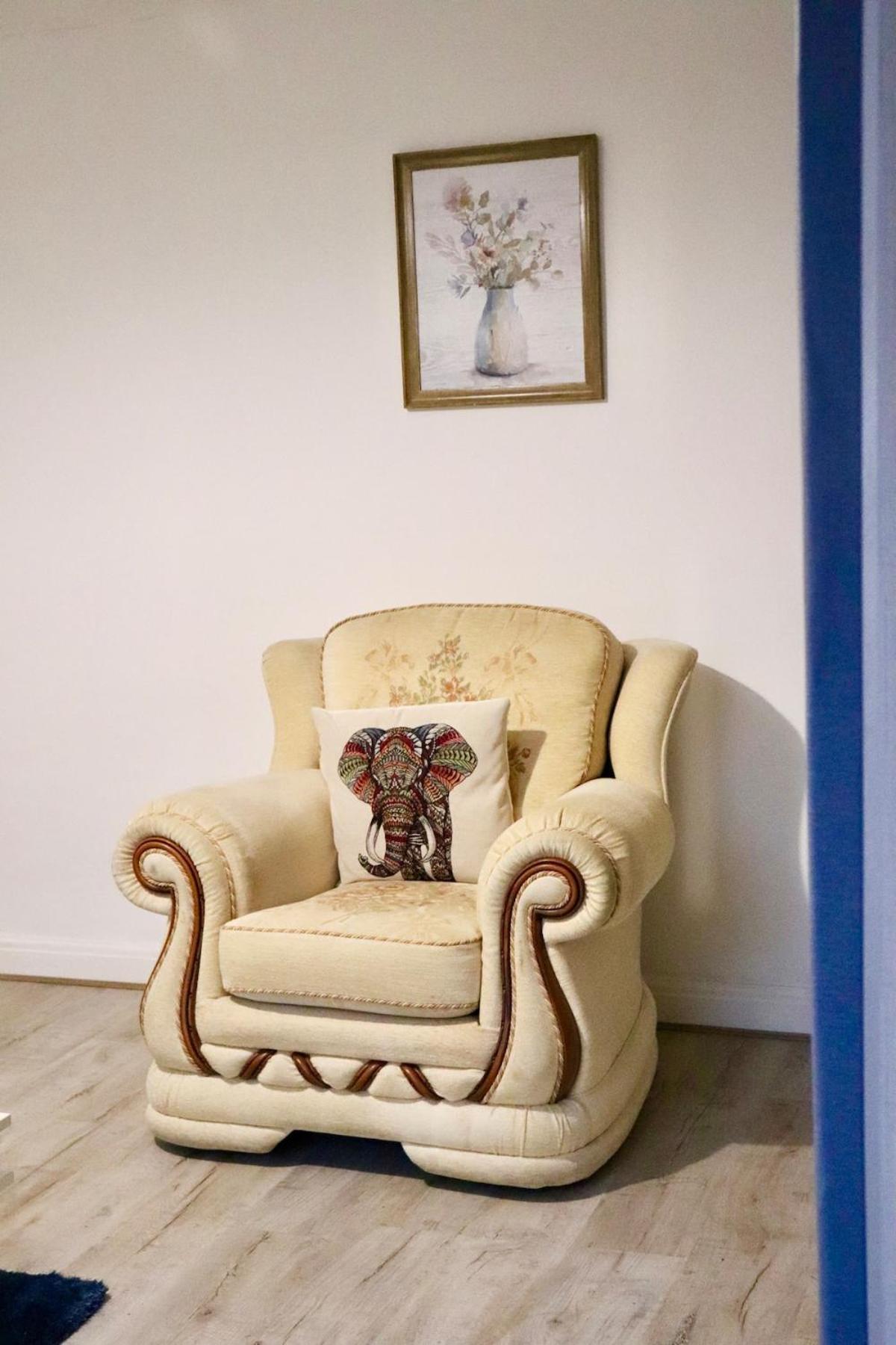 Two-Bedroom Apartment - Photo 13