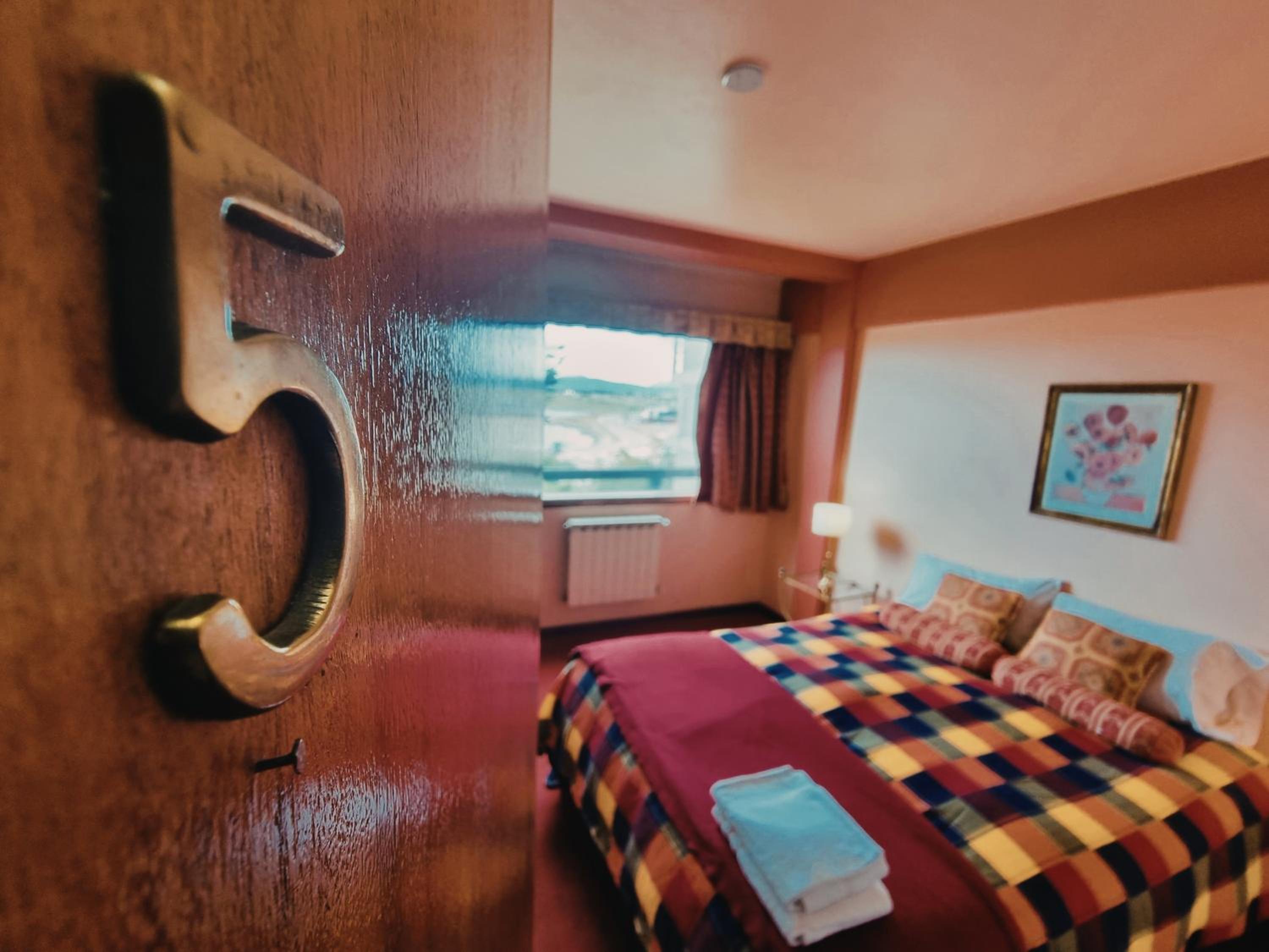 Double Room with Private Bathroom photo 3