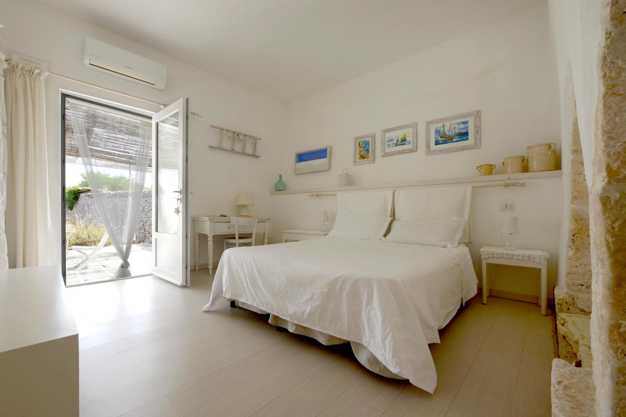 Double or Twin Room photo 1