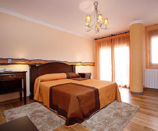 Habitación Queen con Bañera de Hidromasaje