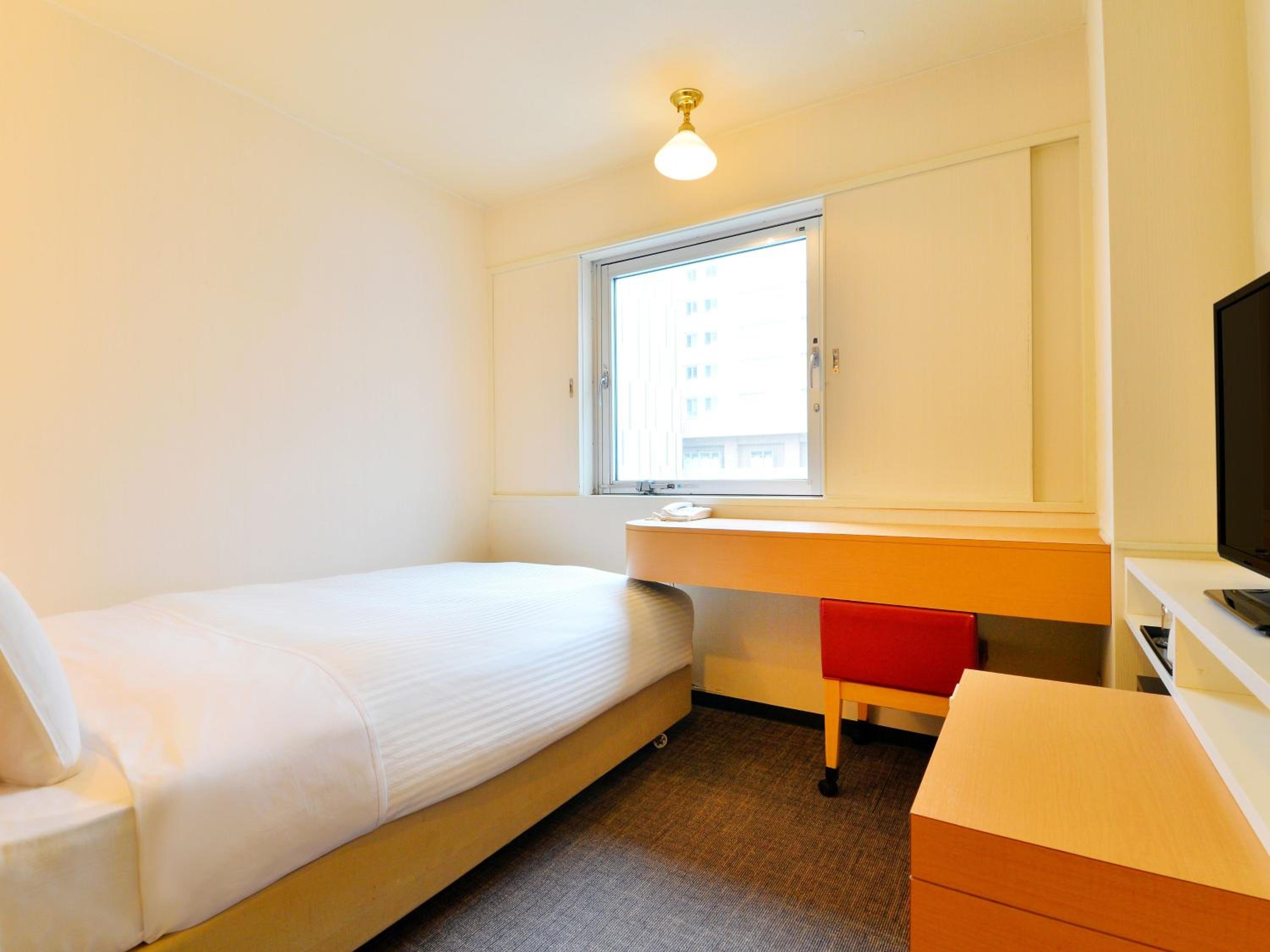 Standard Double Room With Small Double Bed - Smoking - House Keeping Is Optional With Additional Cost