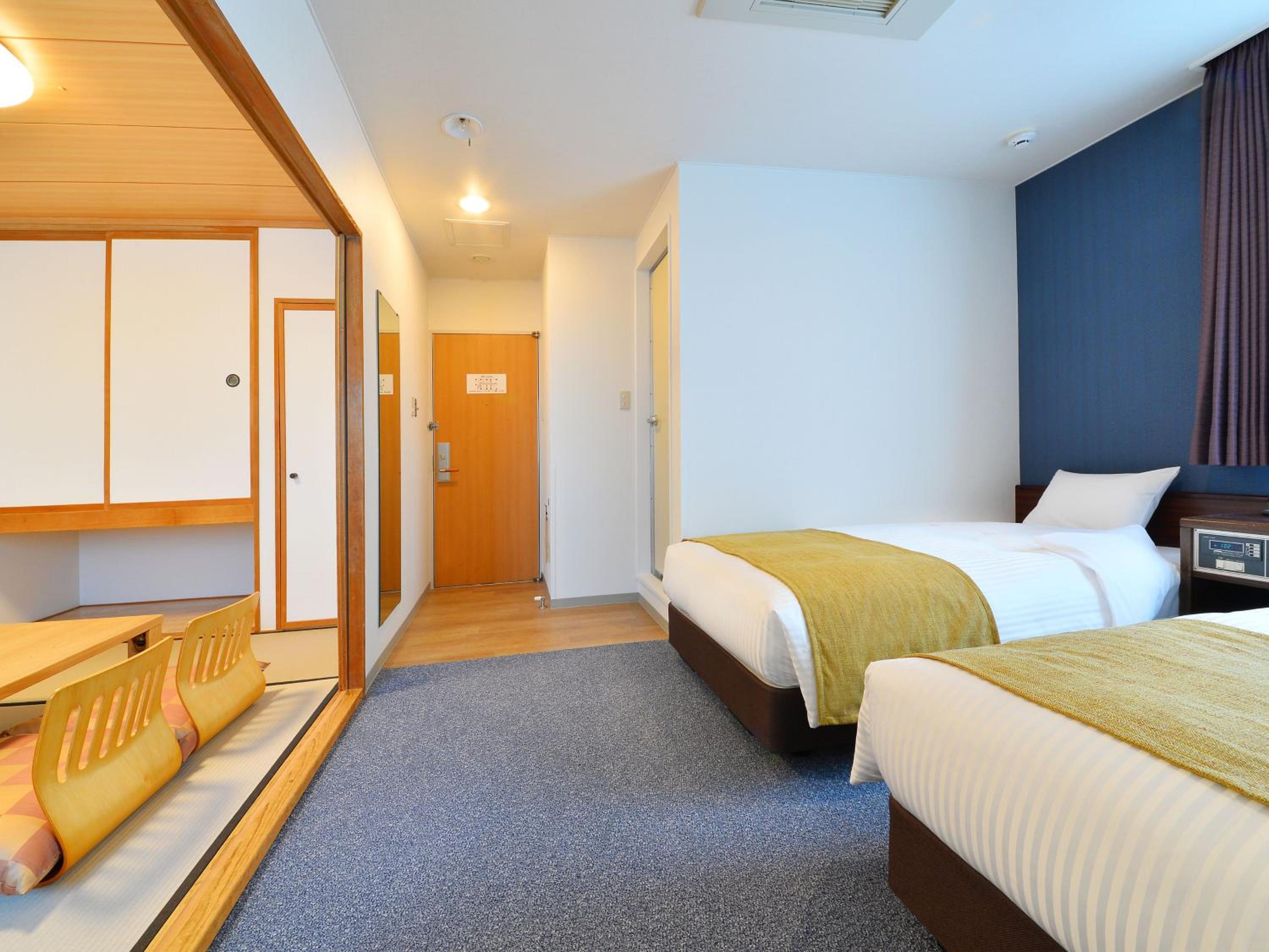 Room with Tatami Area - Non-Smoking