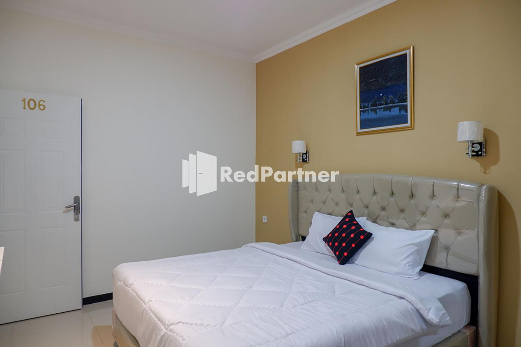 Deluxe Room - Photo 3