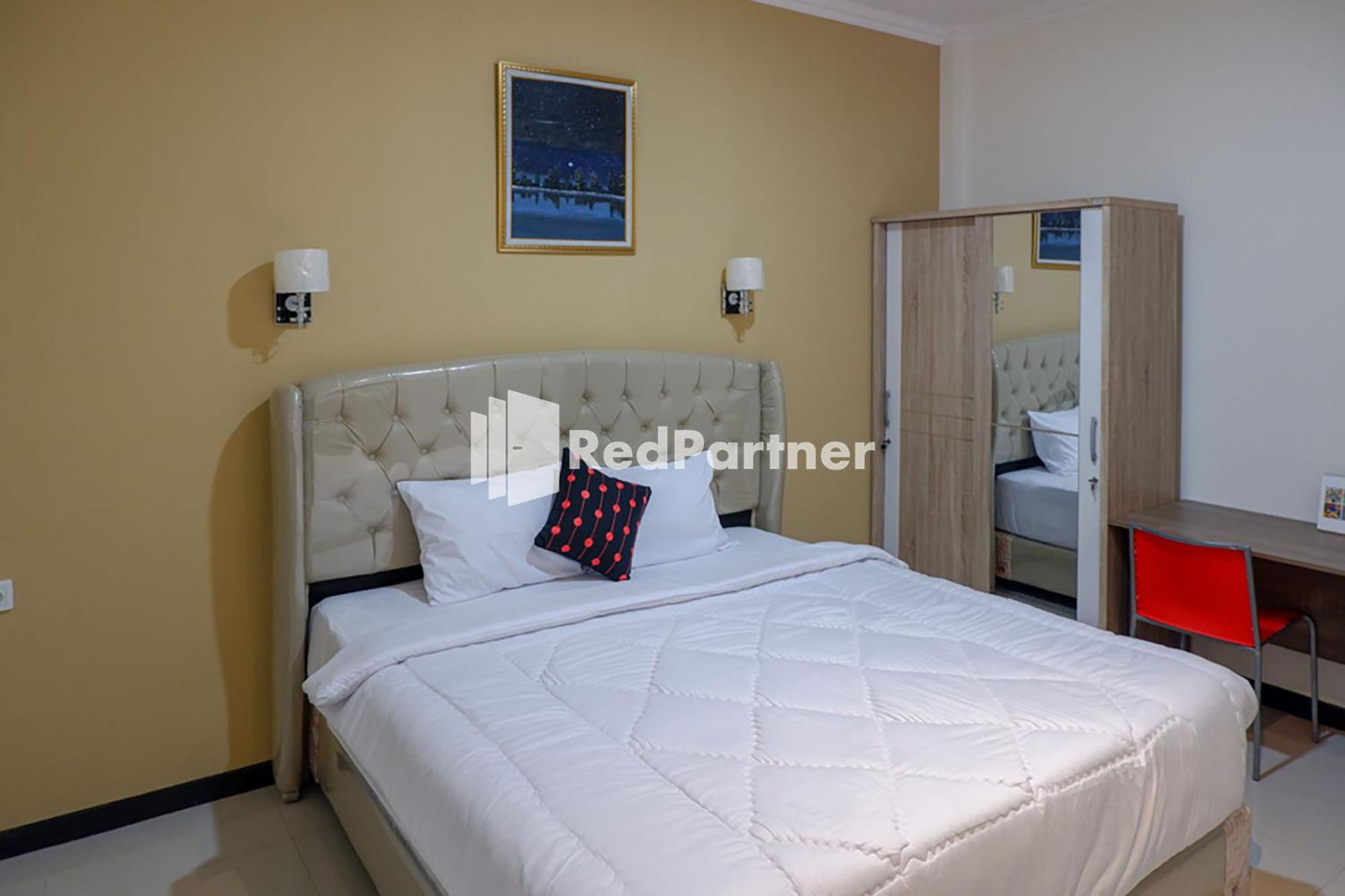 Deluxe Room - Photo 1