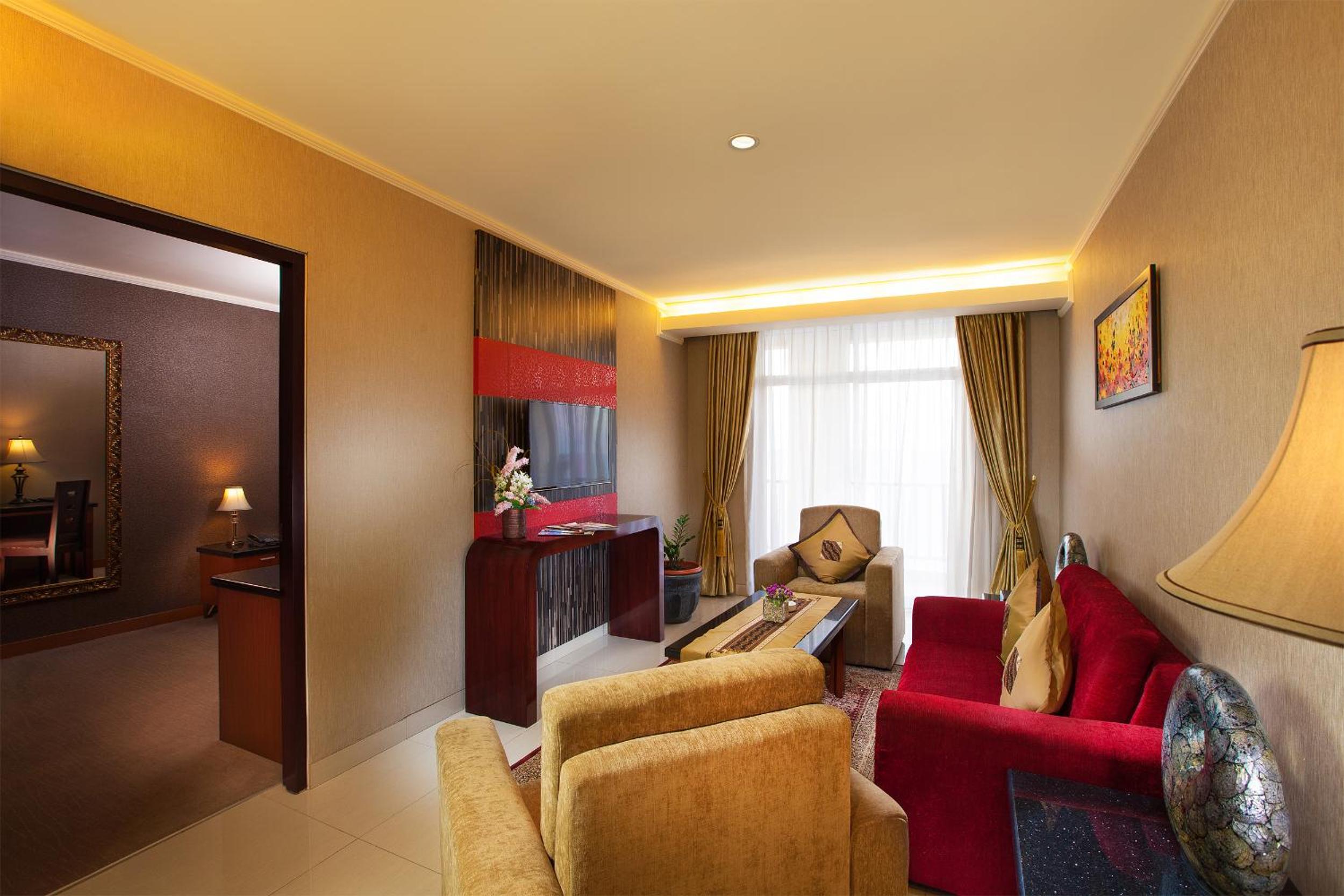Executive Suite photo 3