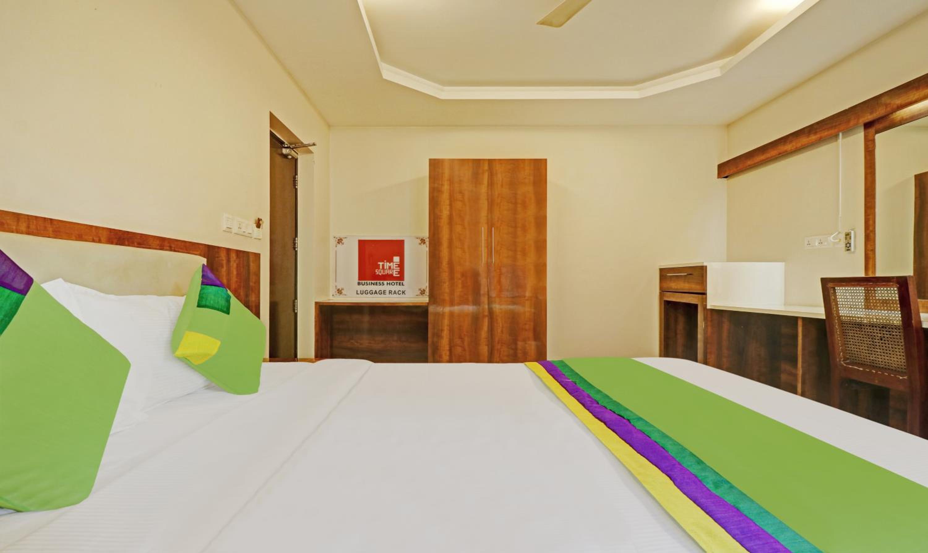 Deluxe Double Room - Photo 5