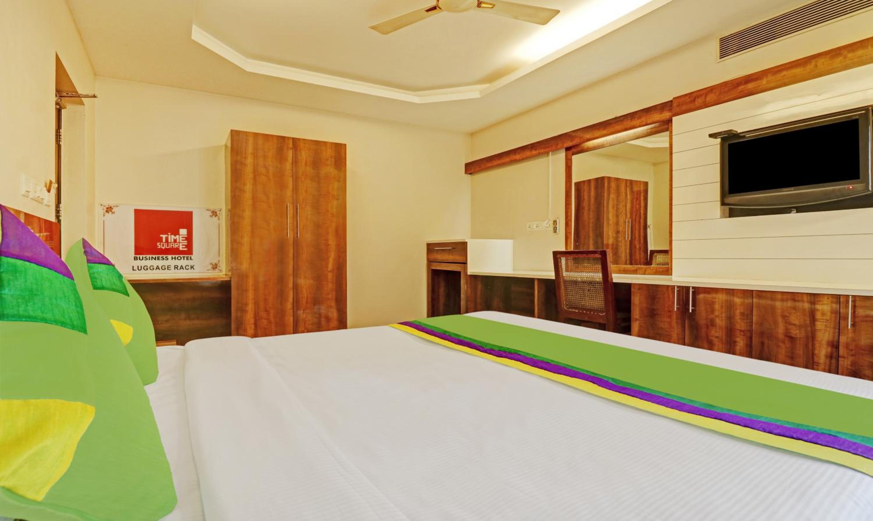 Deluxe Double Room - Photo 4
