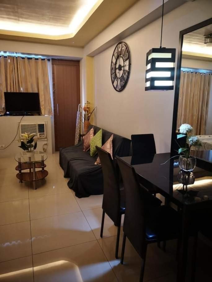 One-Bedroom Apartment - Photo 5