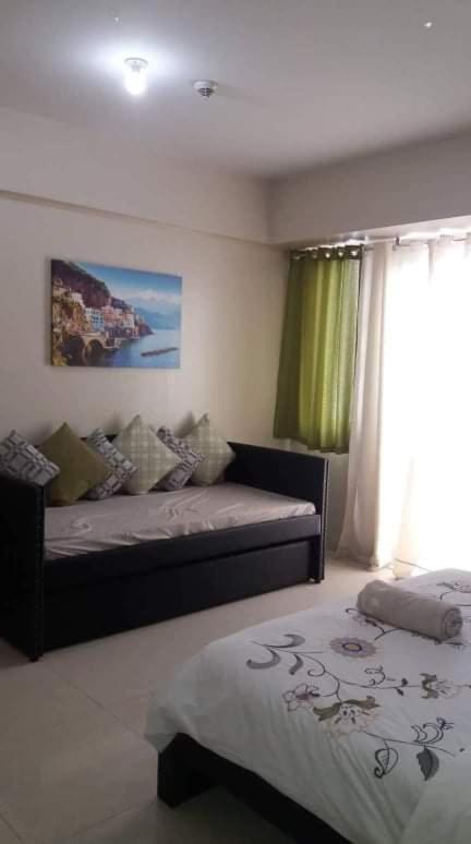 One-Bedroom Apartment - Photo 10