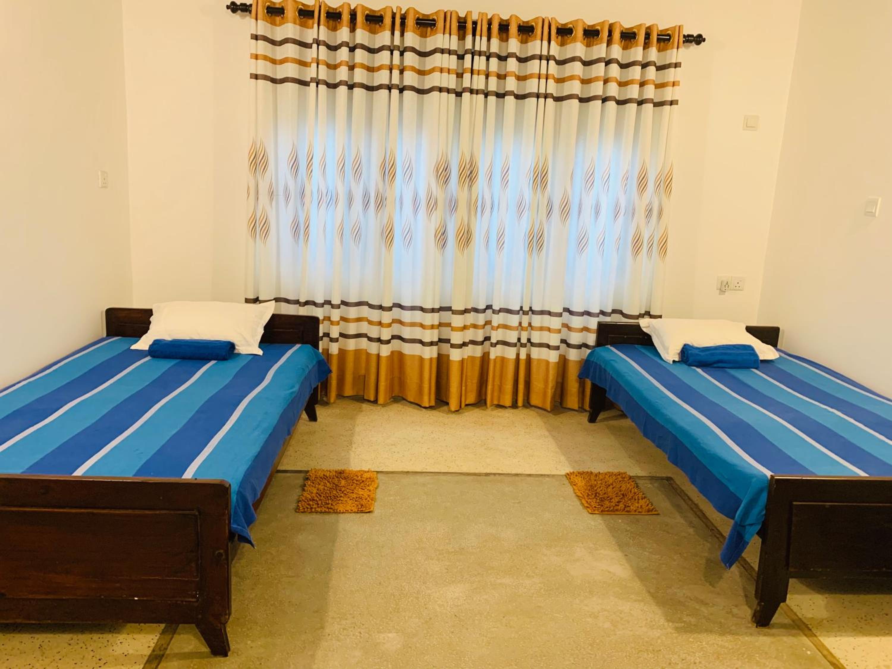 Deluxe Double Room with Shower - Photo 20