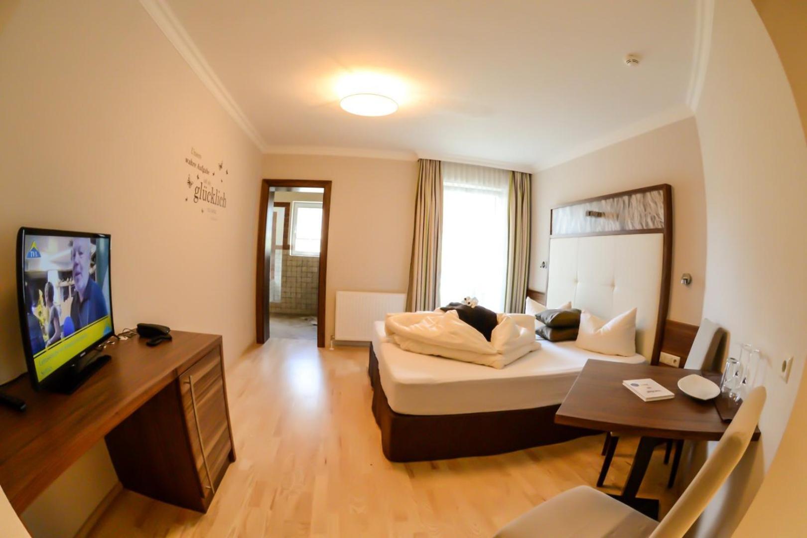 Classic Double Room - Photo 2