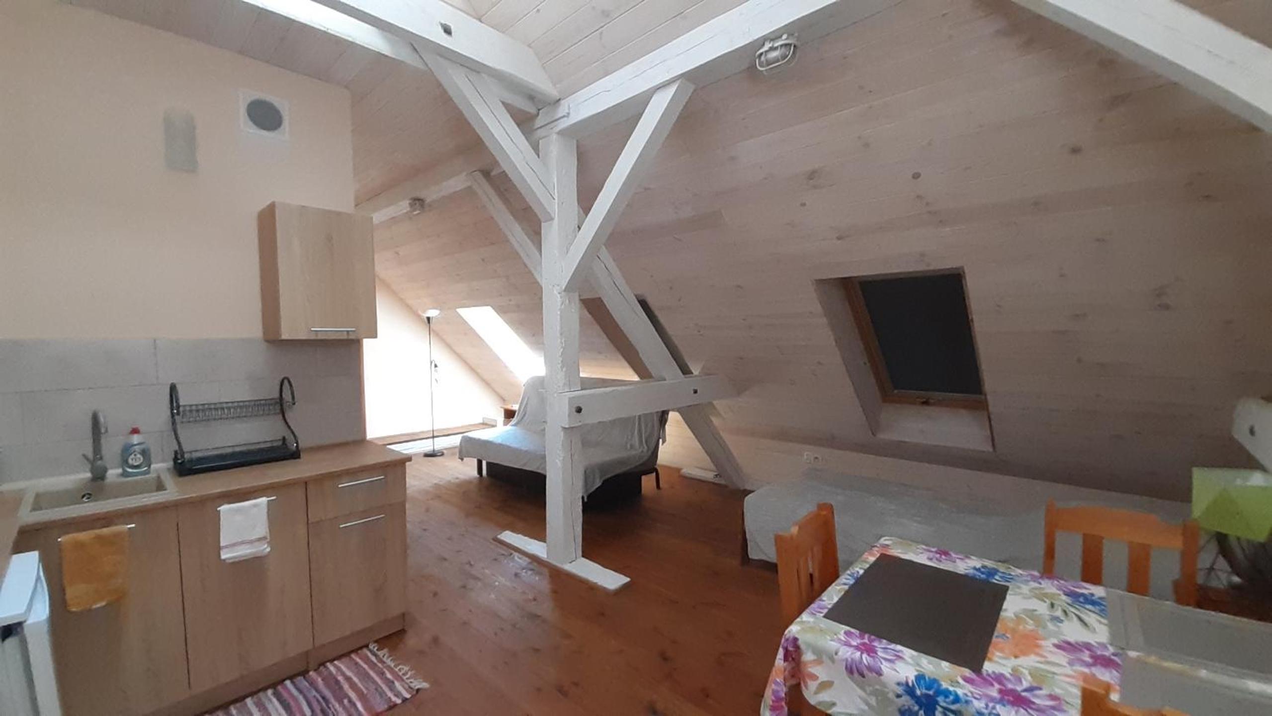 Triple Room with Private Bathroom photo 3