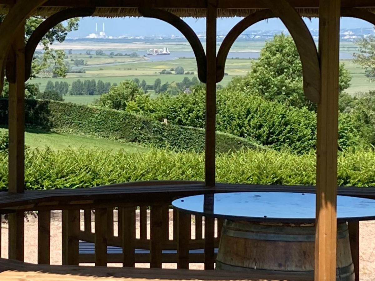 Double Room with Balcony photo 3