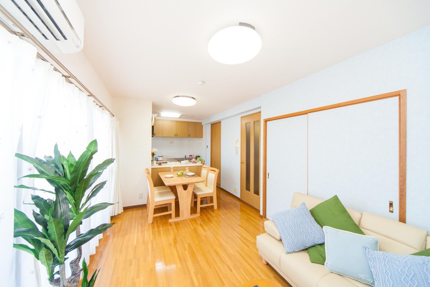 Three-Bedroom Apartment - Photo 11