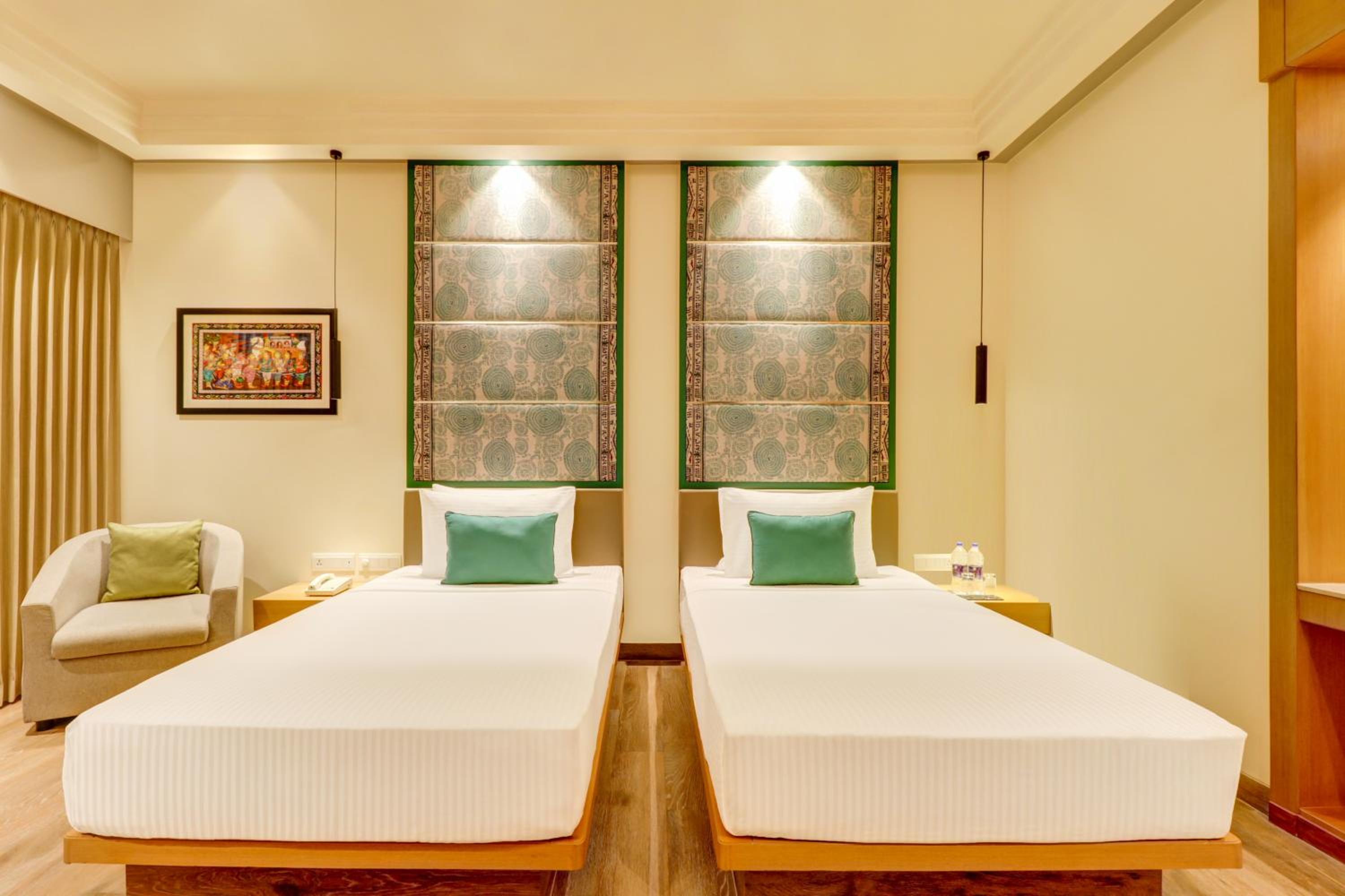 Deluxe Twin Room - Photo 3
