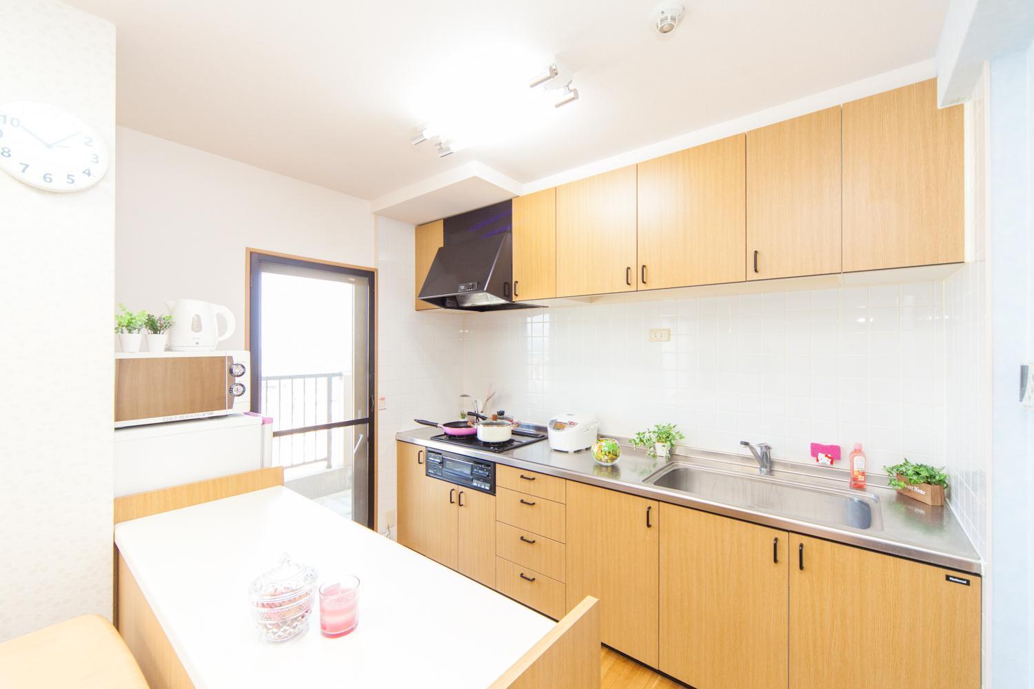 Three-Bedroom Apartment - Photo 7