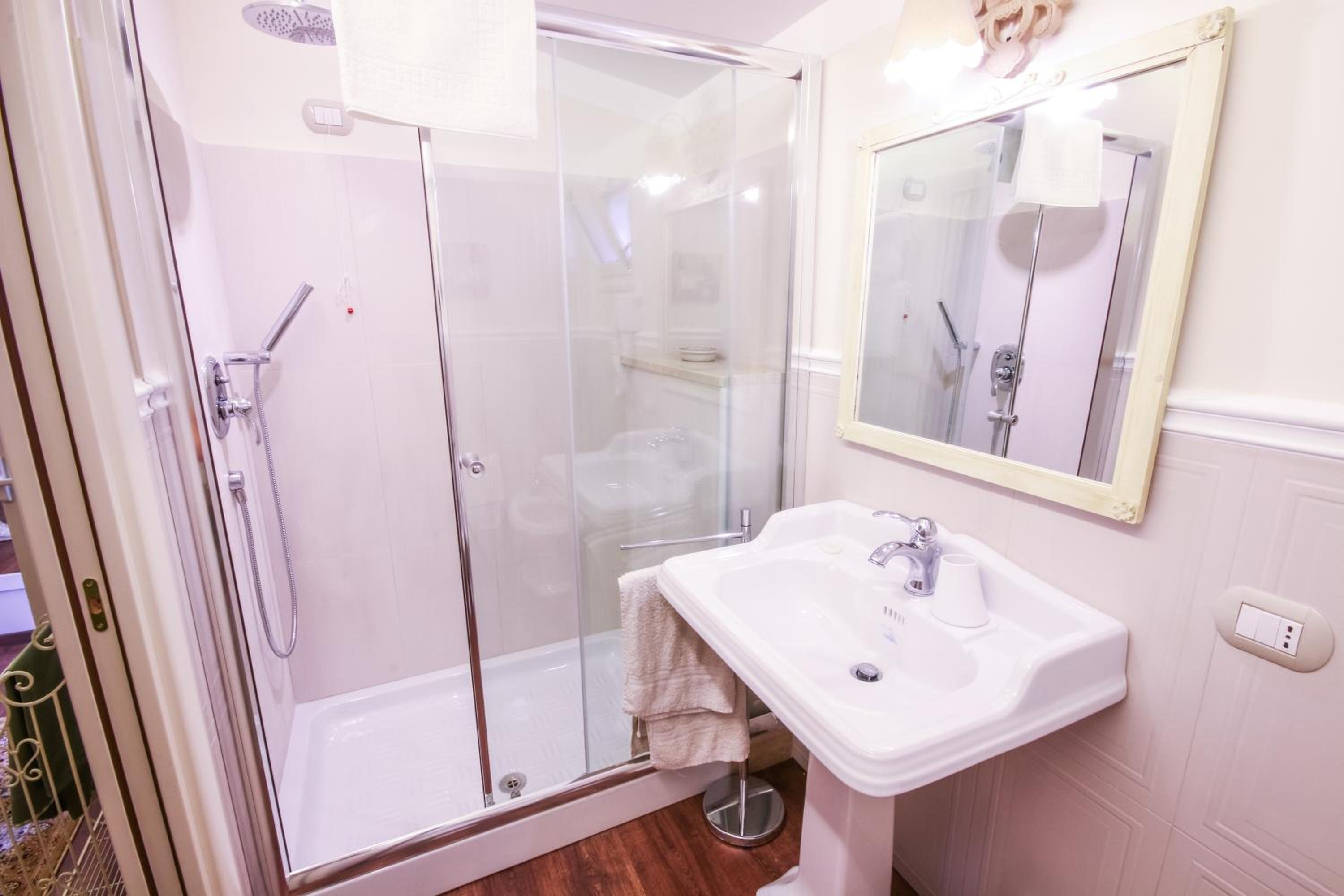 Suite with Terrace photo 2