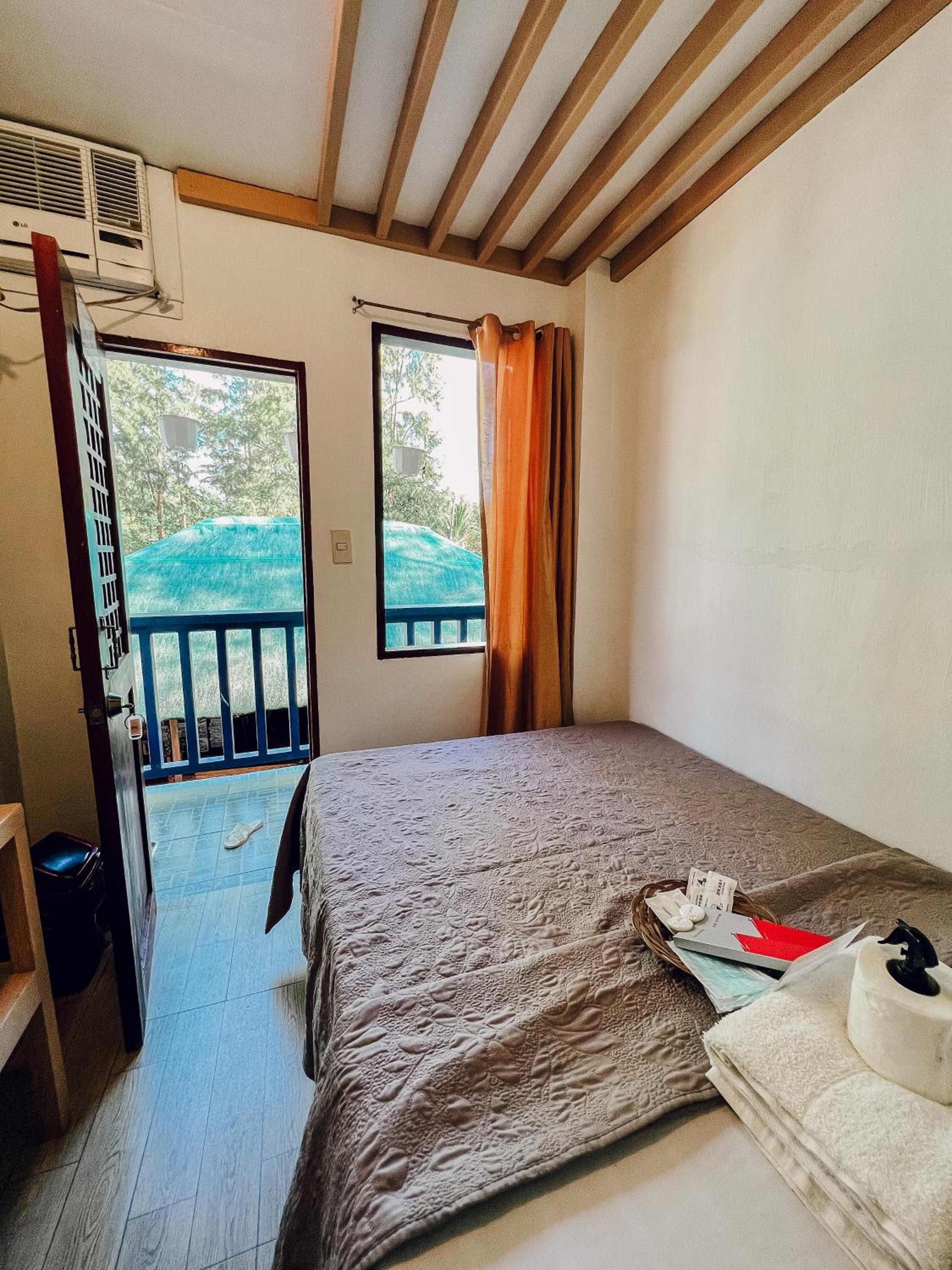 Budget Double Room photo 2