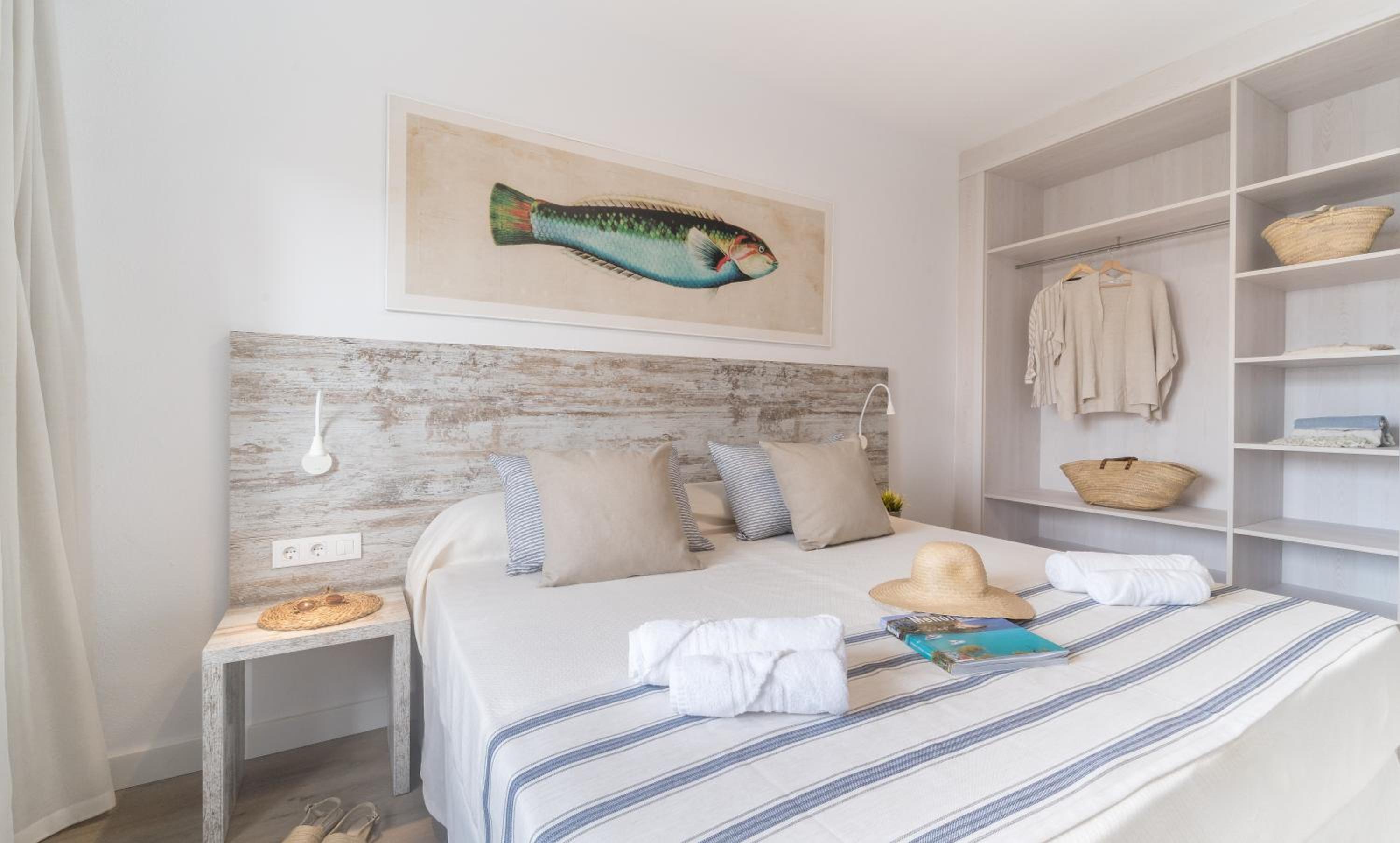 Superior Two-Bedroom Apartment - Club photo 2