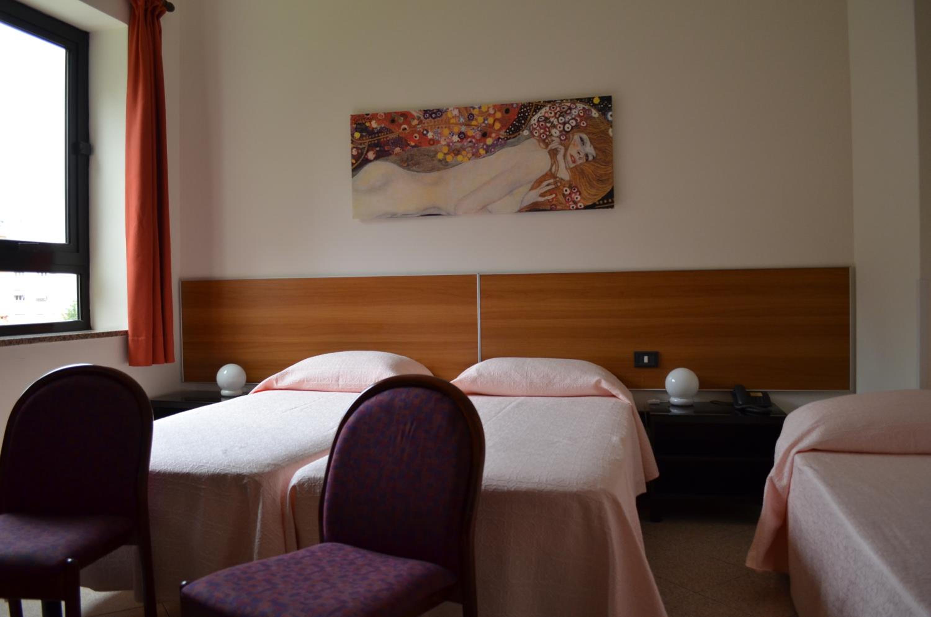 Triple Room - Photo 4