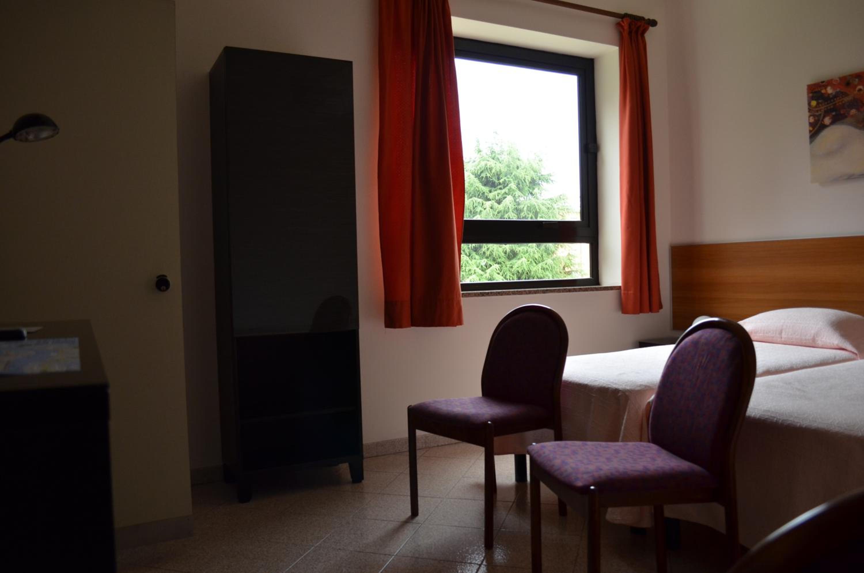 Triple Room - Photo 5