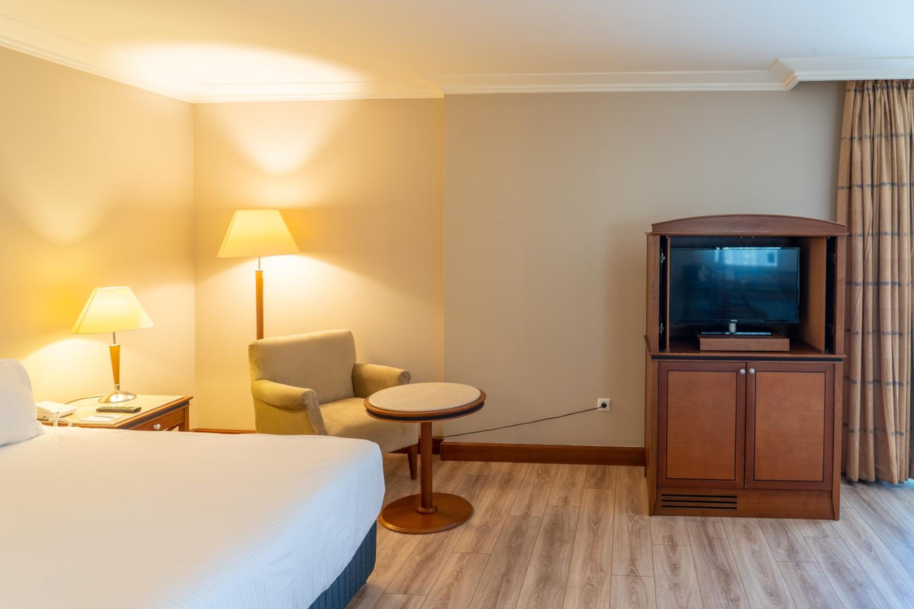 Junior Suite - Photo 6