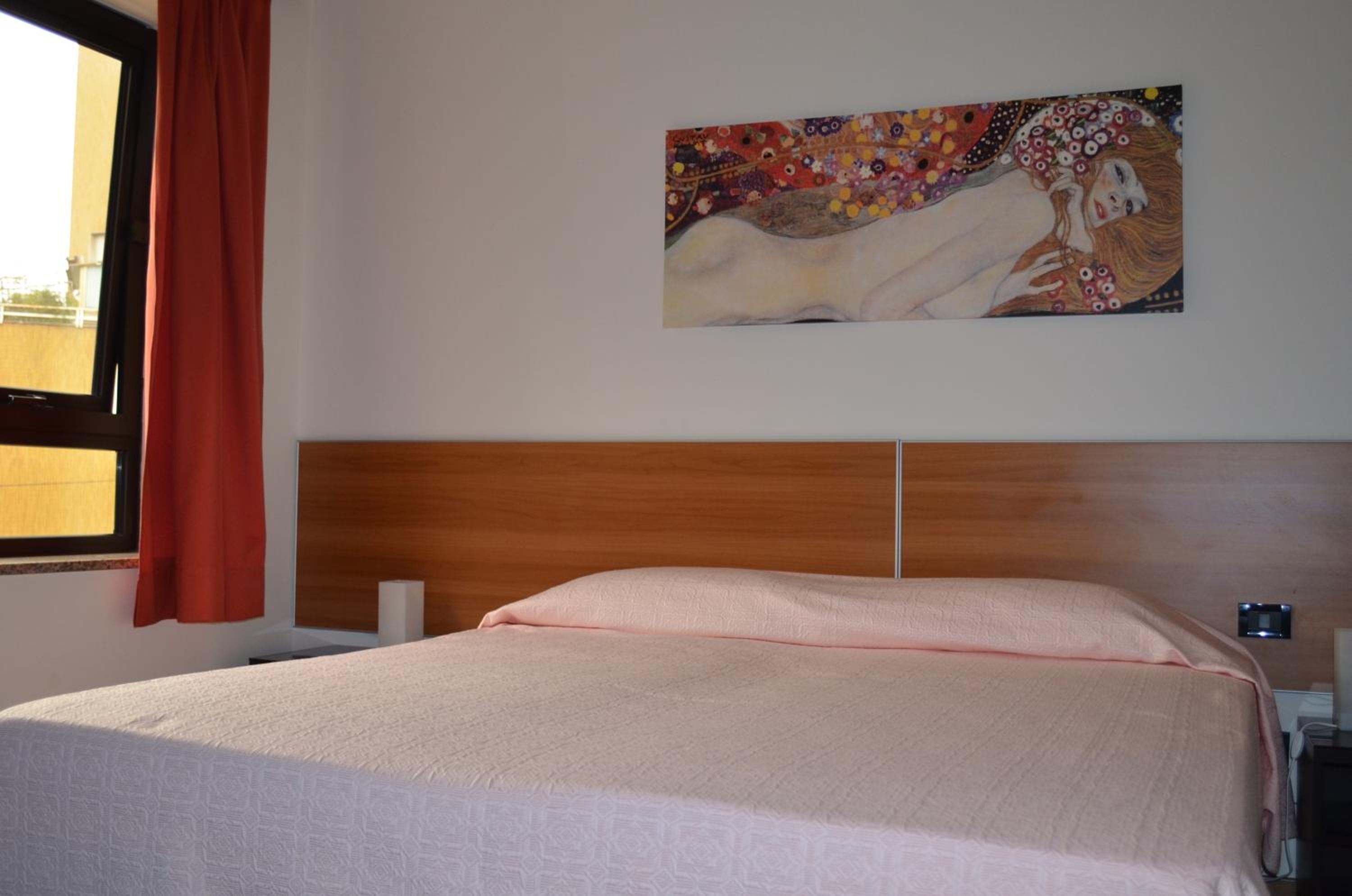 Triple Room - Photo 6