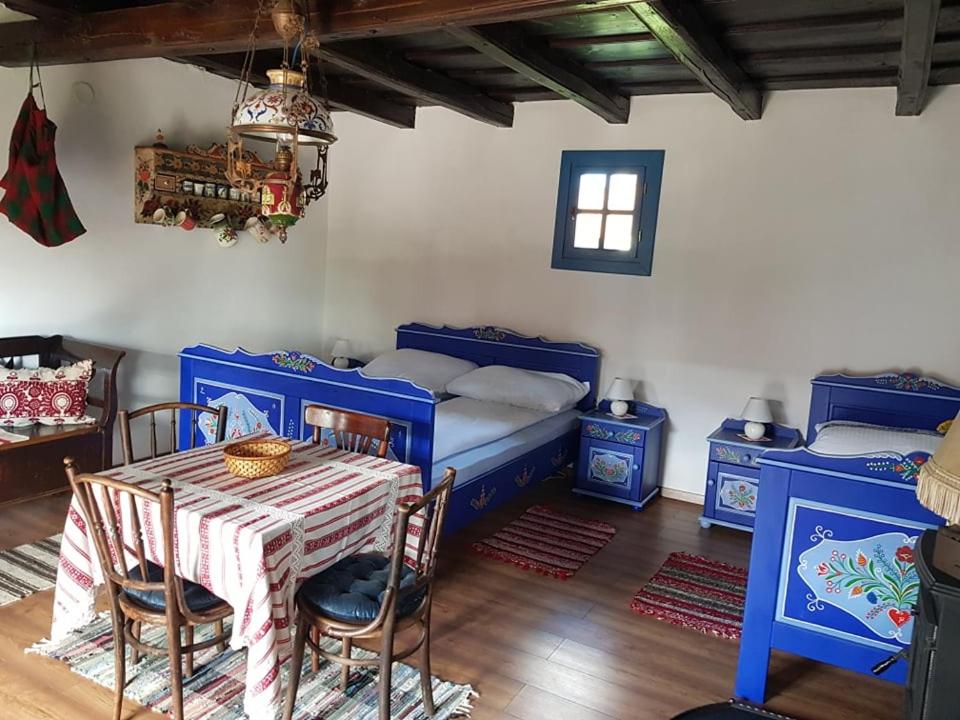 Two-Bedroom House photo 2