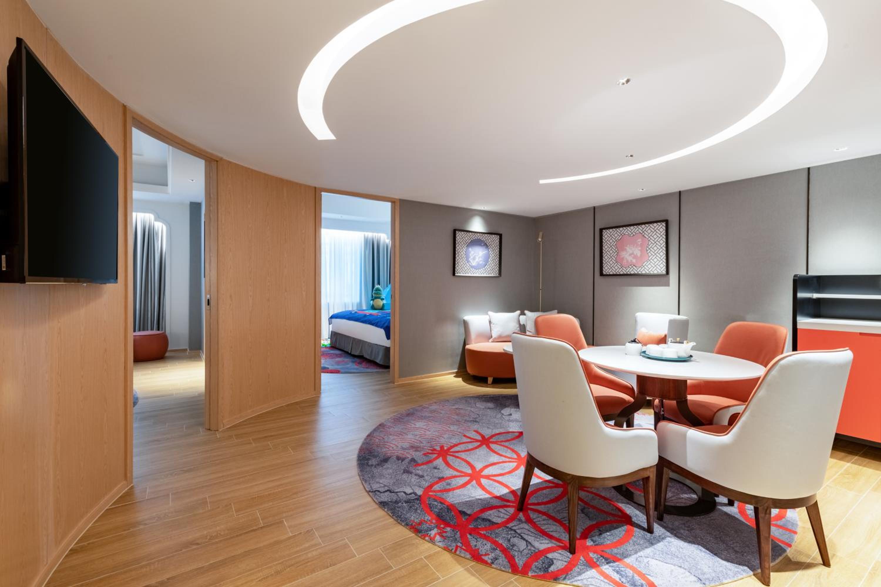 Two-Bedroom Suite with Two King Beds - Kids Theme