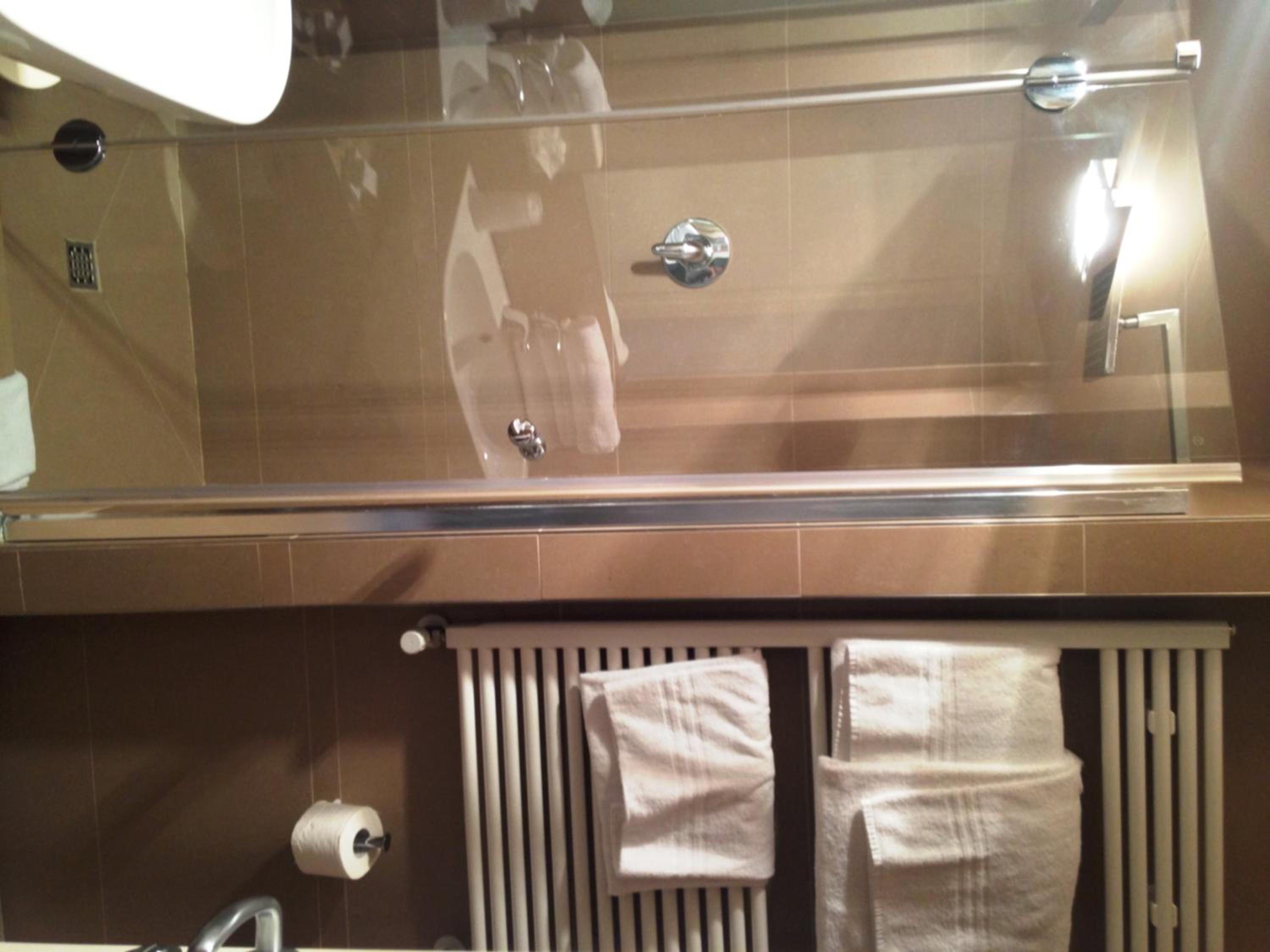 Superior Double or Twin Room - Photo 9