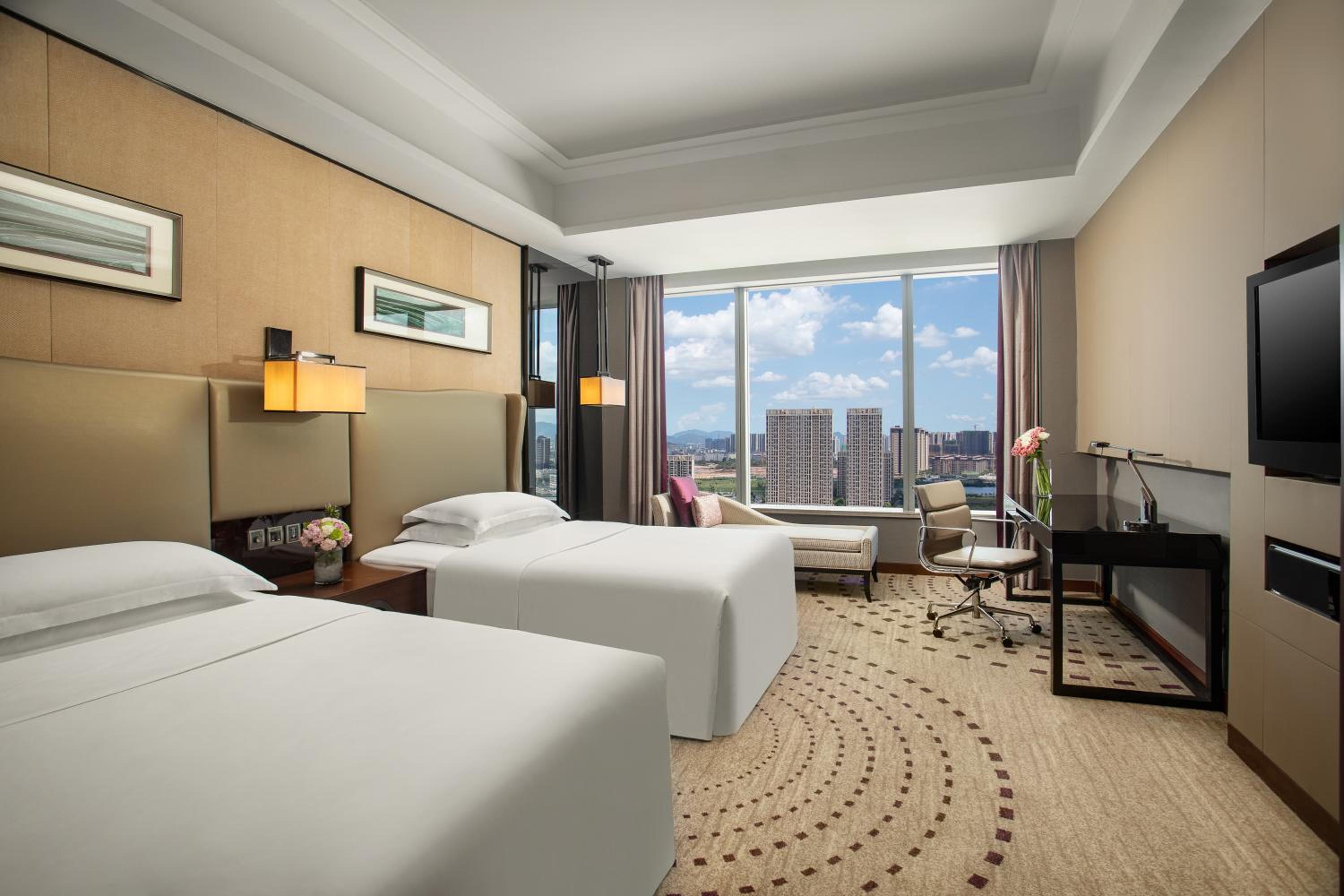 Standard Twin Room - Lounge Access photo 1