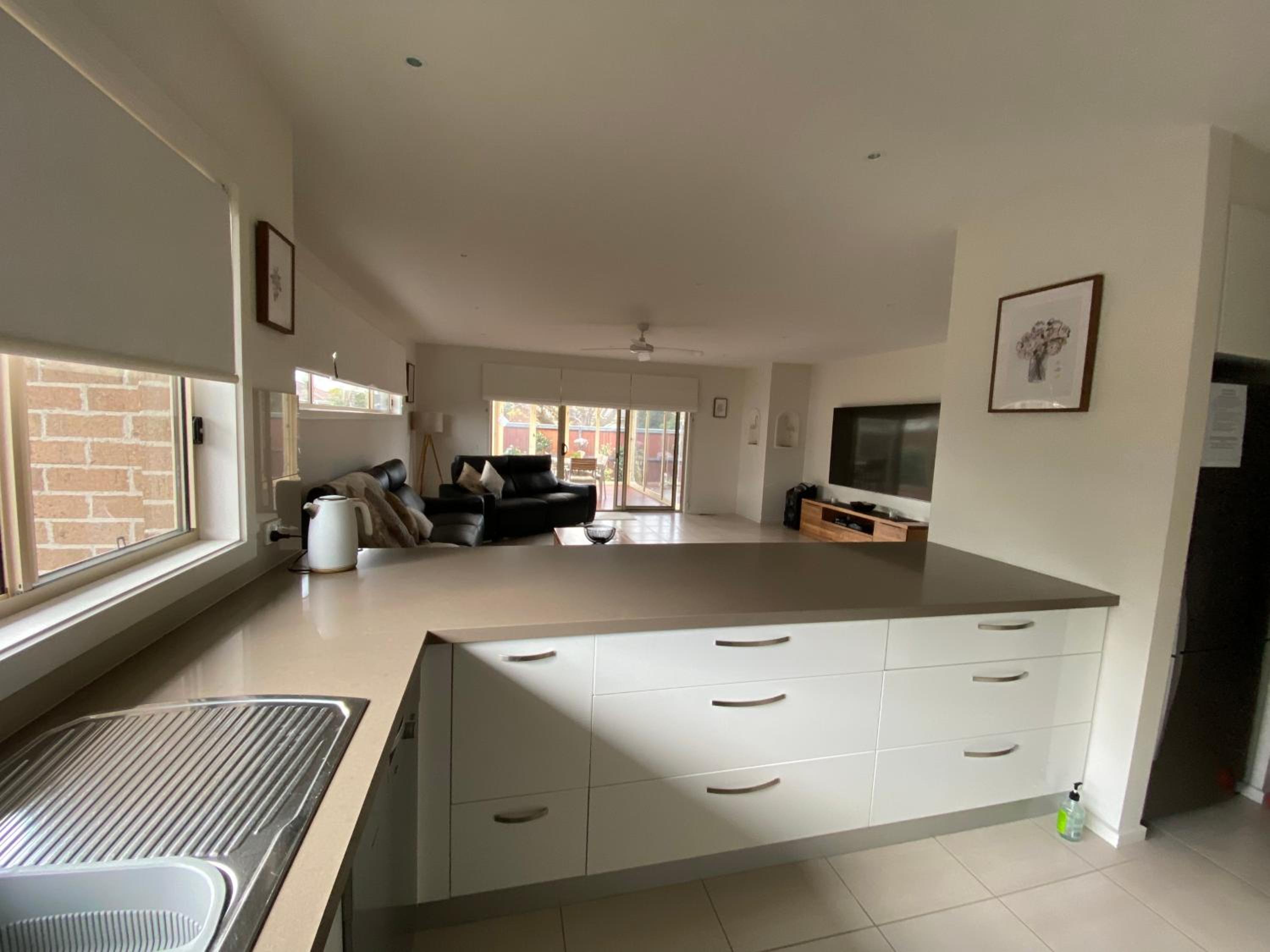 Three-Bedroom House photo 2
