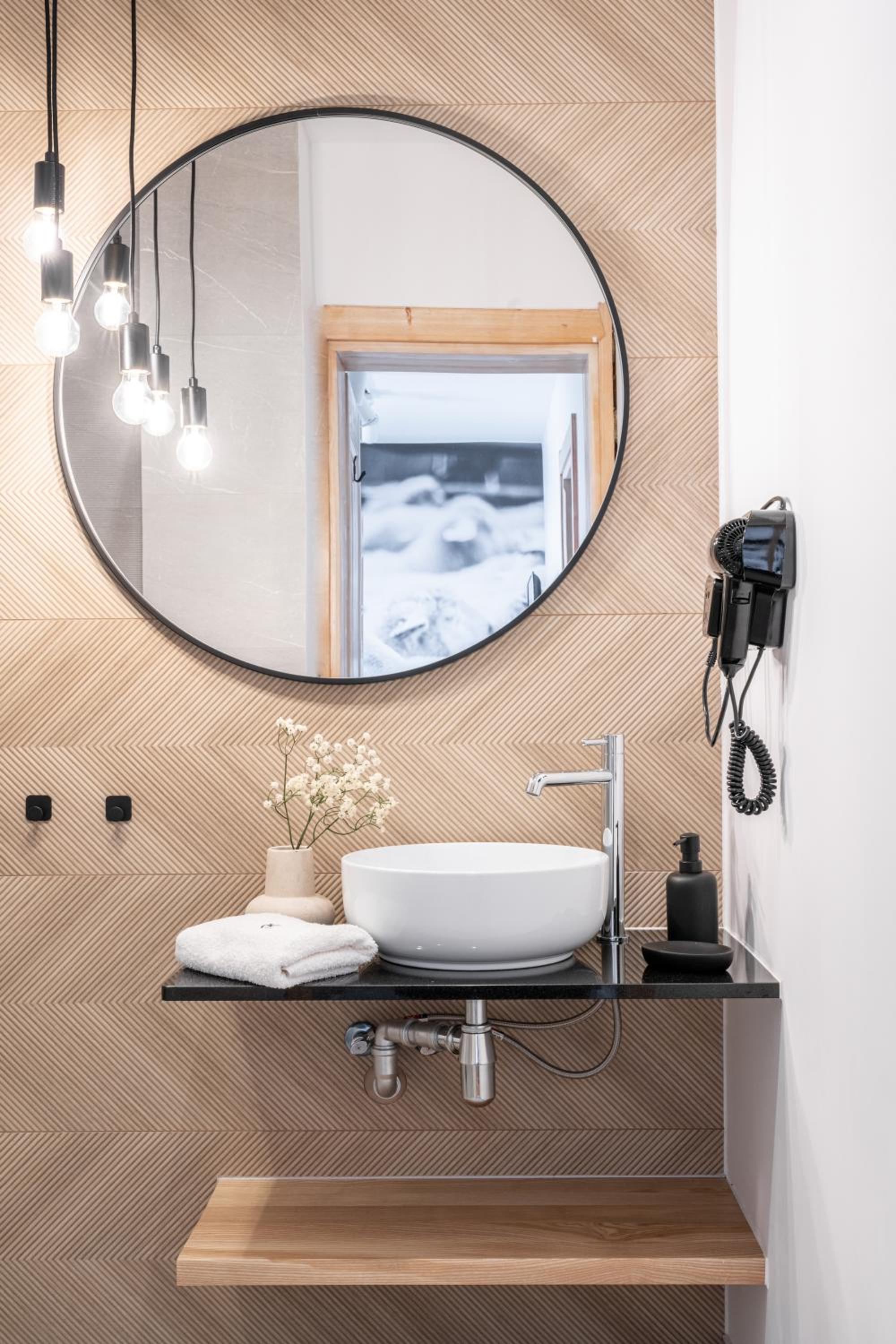 Double or Twin Room with Shower photo 3
