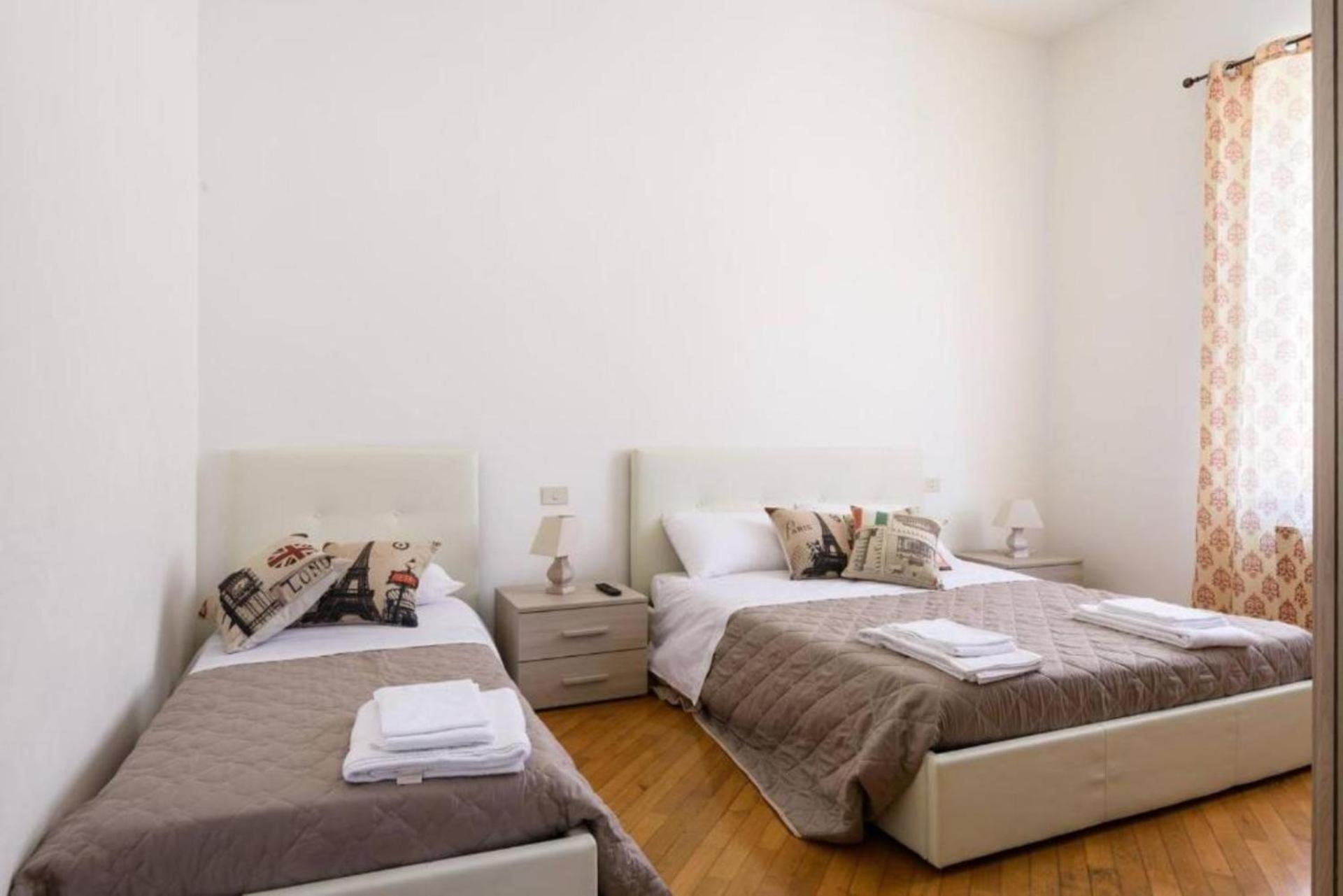 Comfort Triple Room with Shower