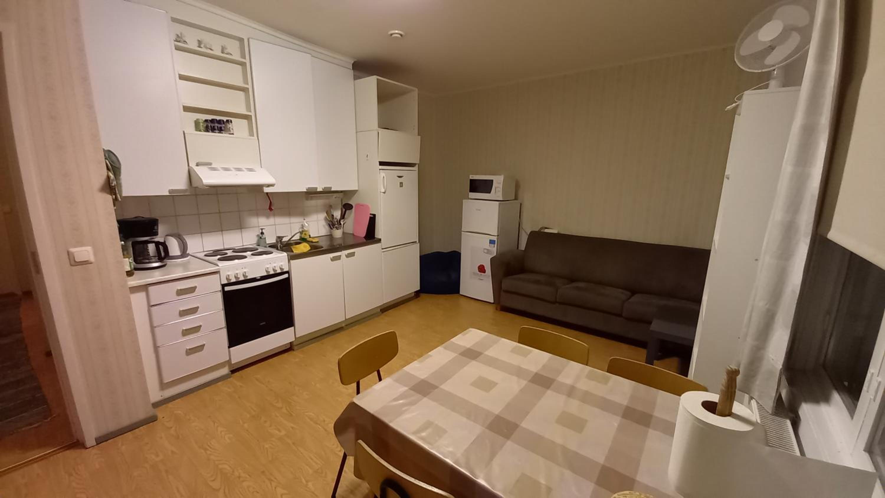Small Single Room photo 3