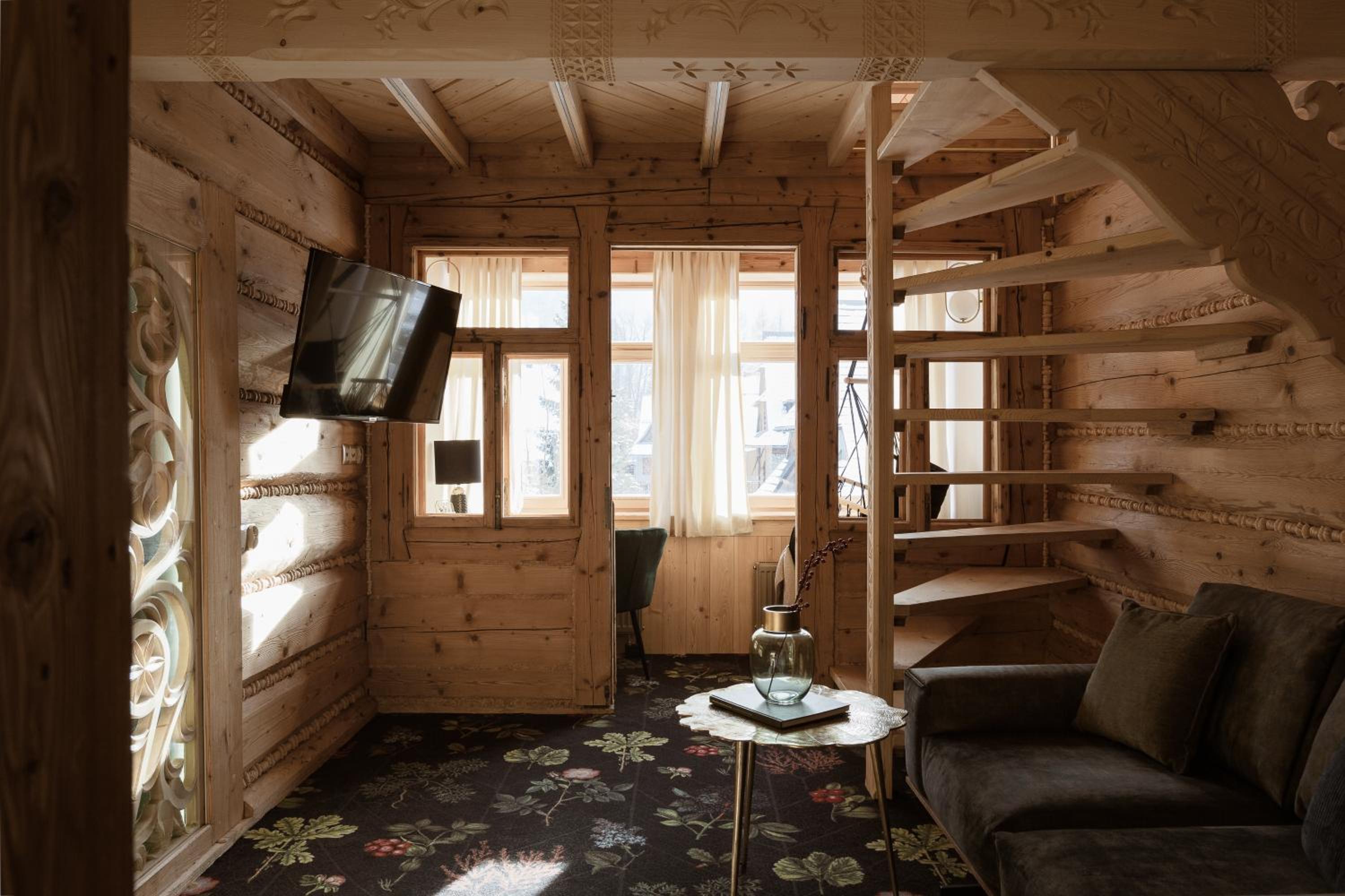 Deluxe Double Room with Mountain View and Mezzanine - Photo 4