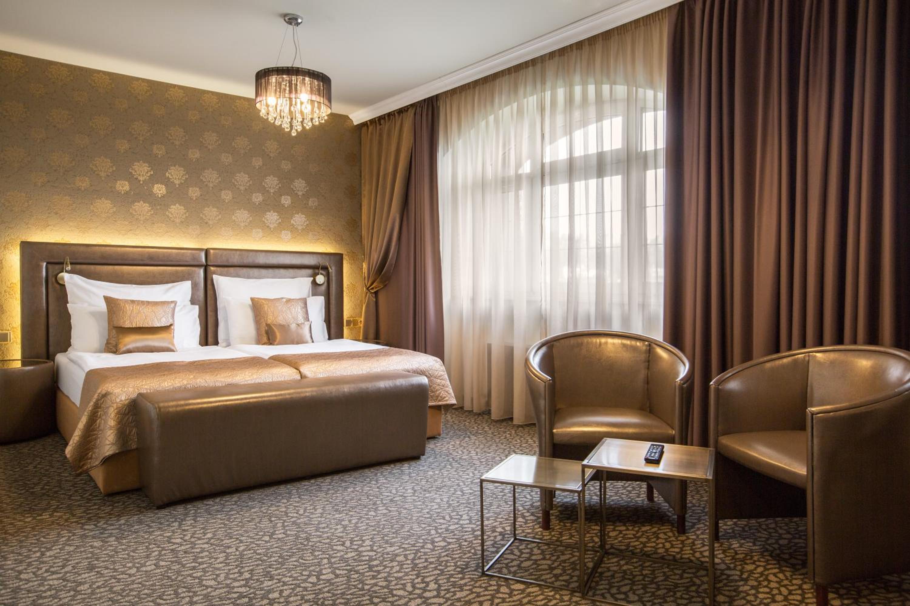 Superior Deluxe Double or Twin Room  - Photo 2