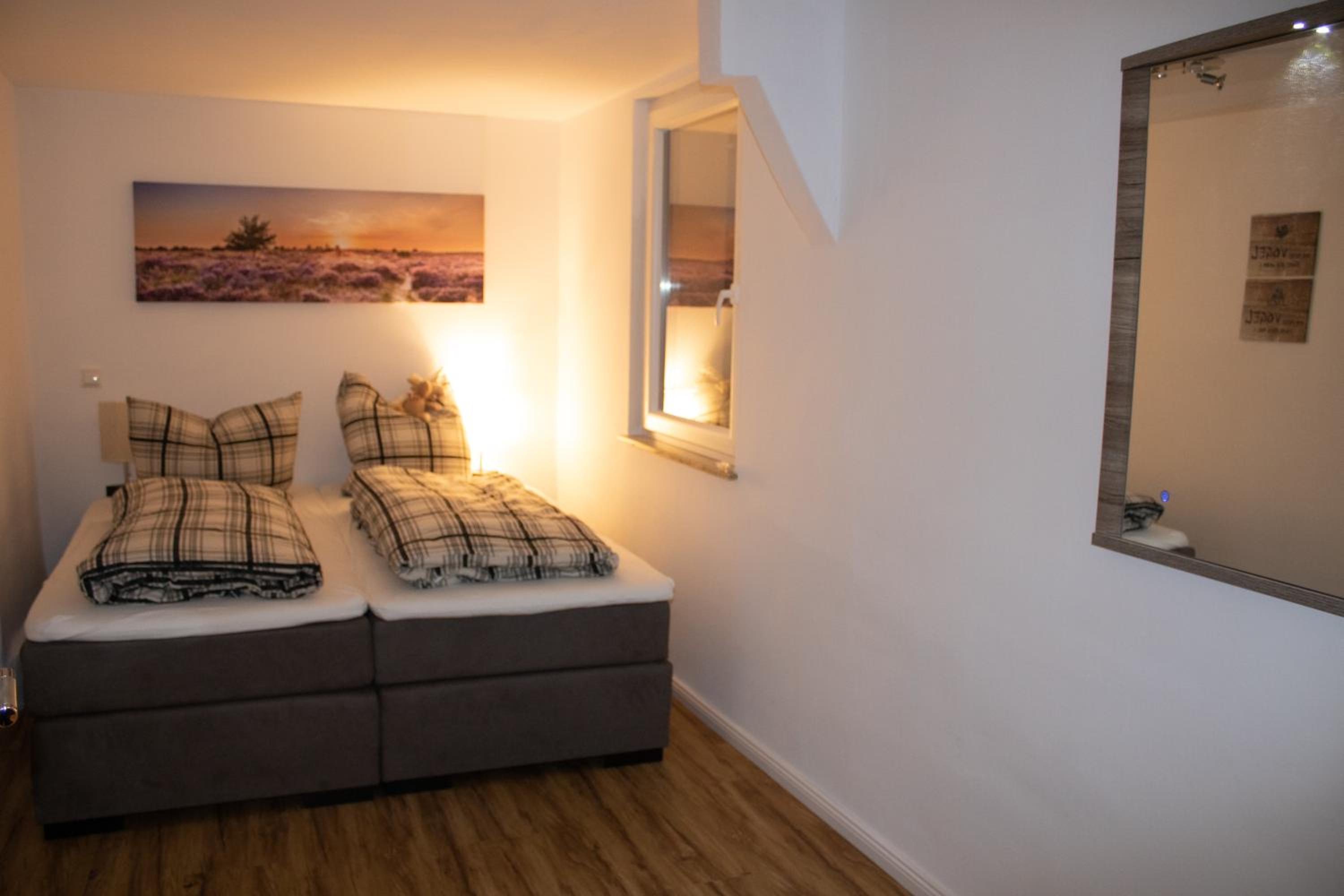 One-Bedroom Apartment photo 3