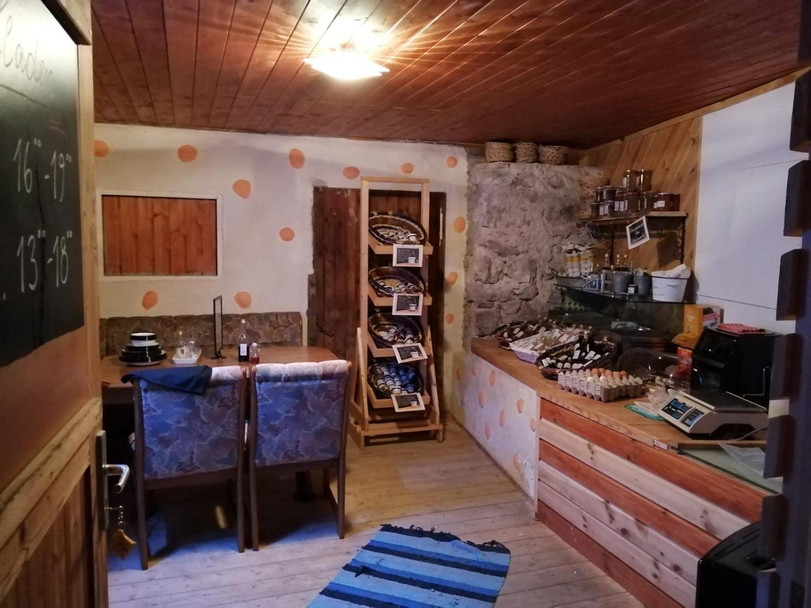 Two-Bedroom Apartment - Photo 13