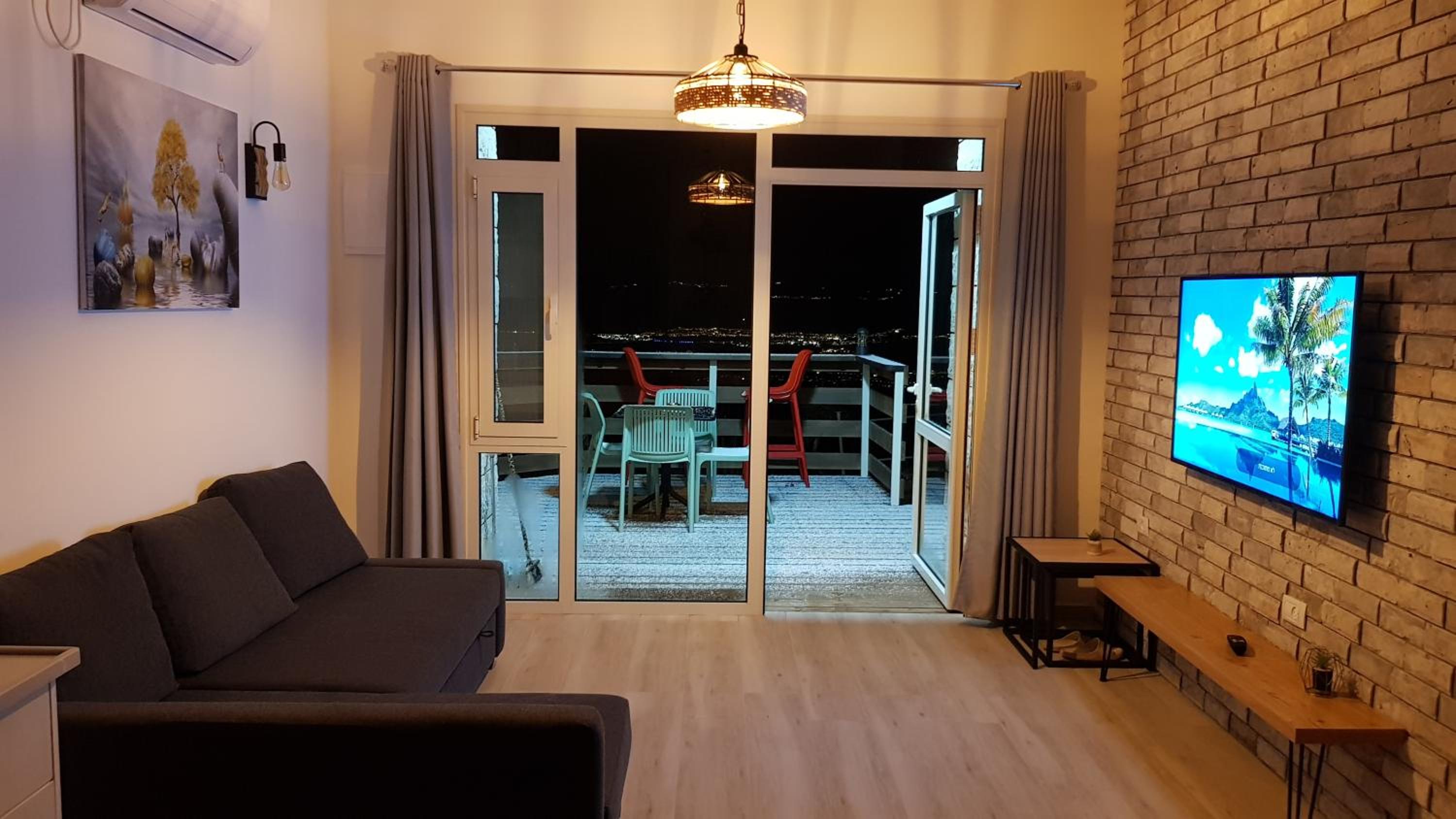 Deluxe Double Room with Extra Bed - Photo 41