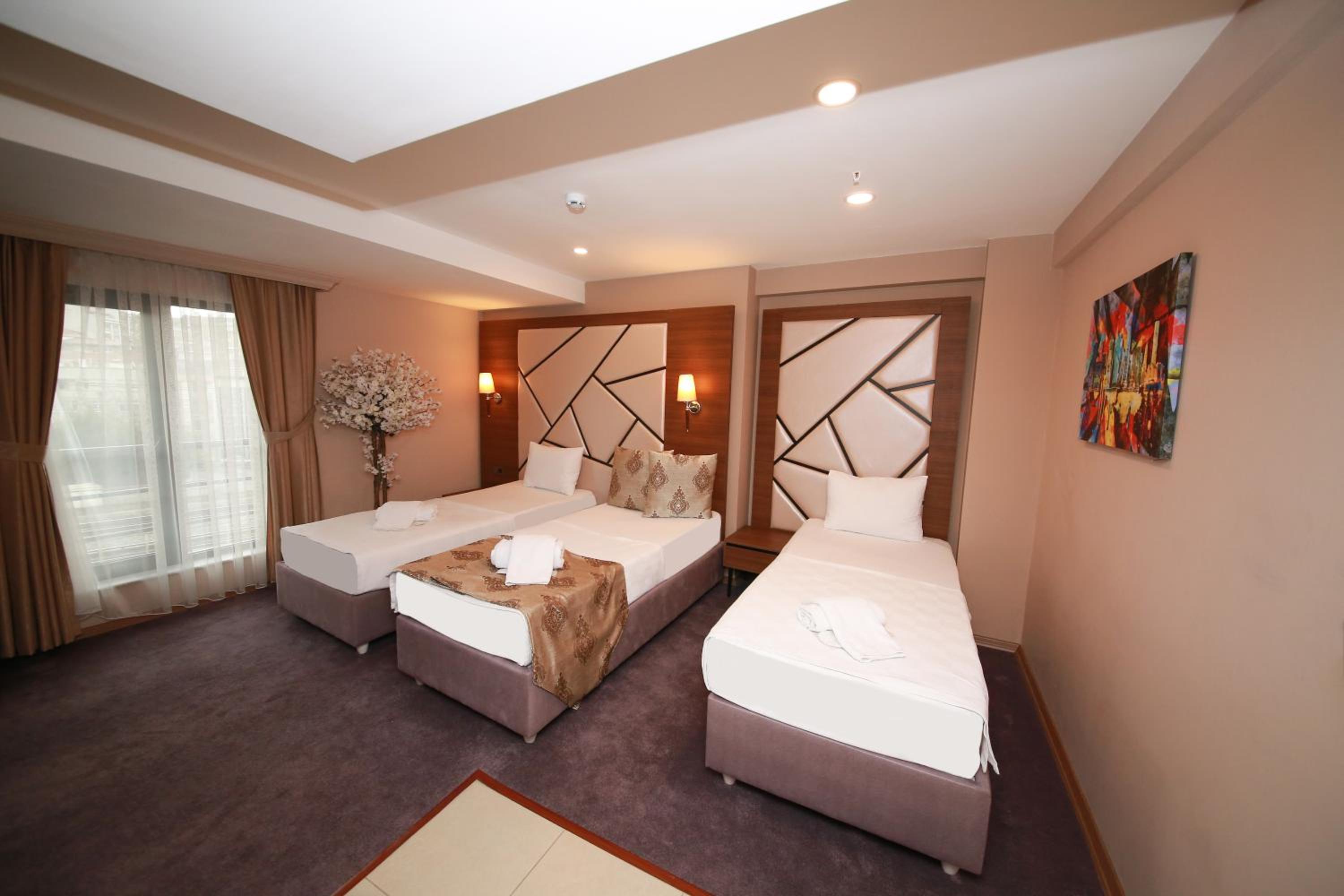 Standard Triple Room photo 1