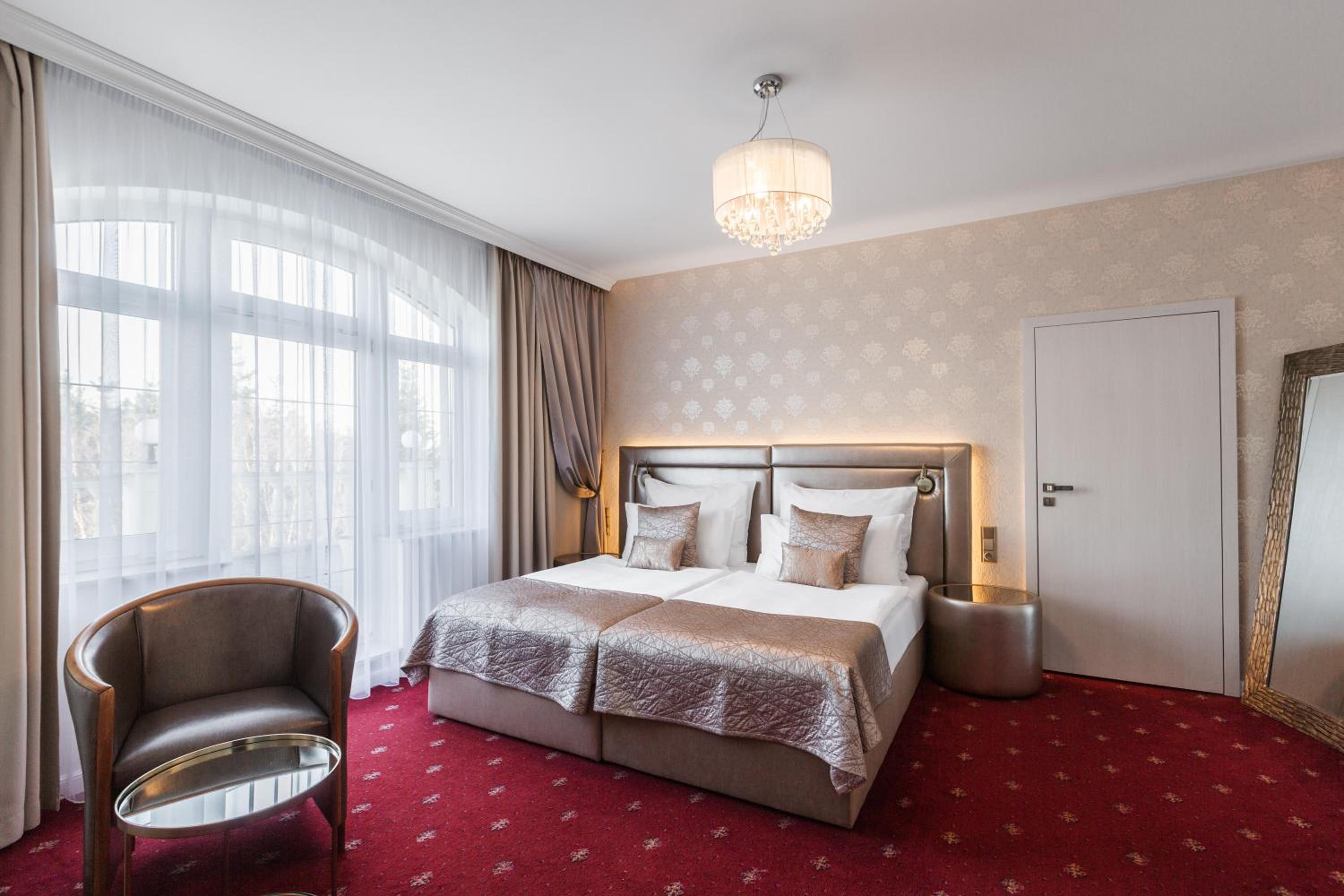 Superior Deluxe Double or Twin Room  - Photo 1