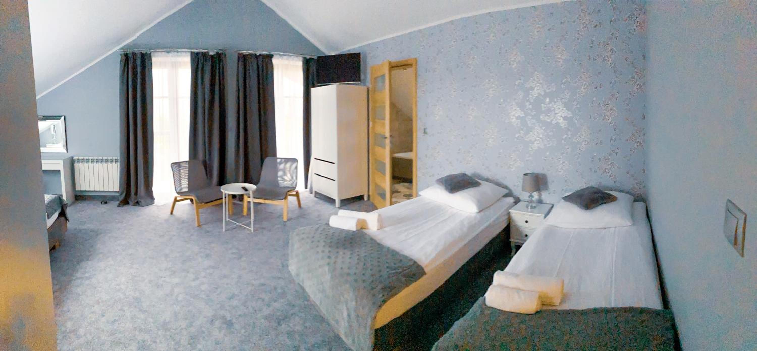 Quadruple Room with Balcony photo 1