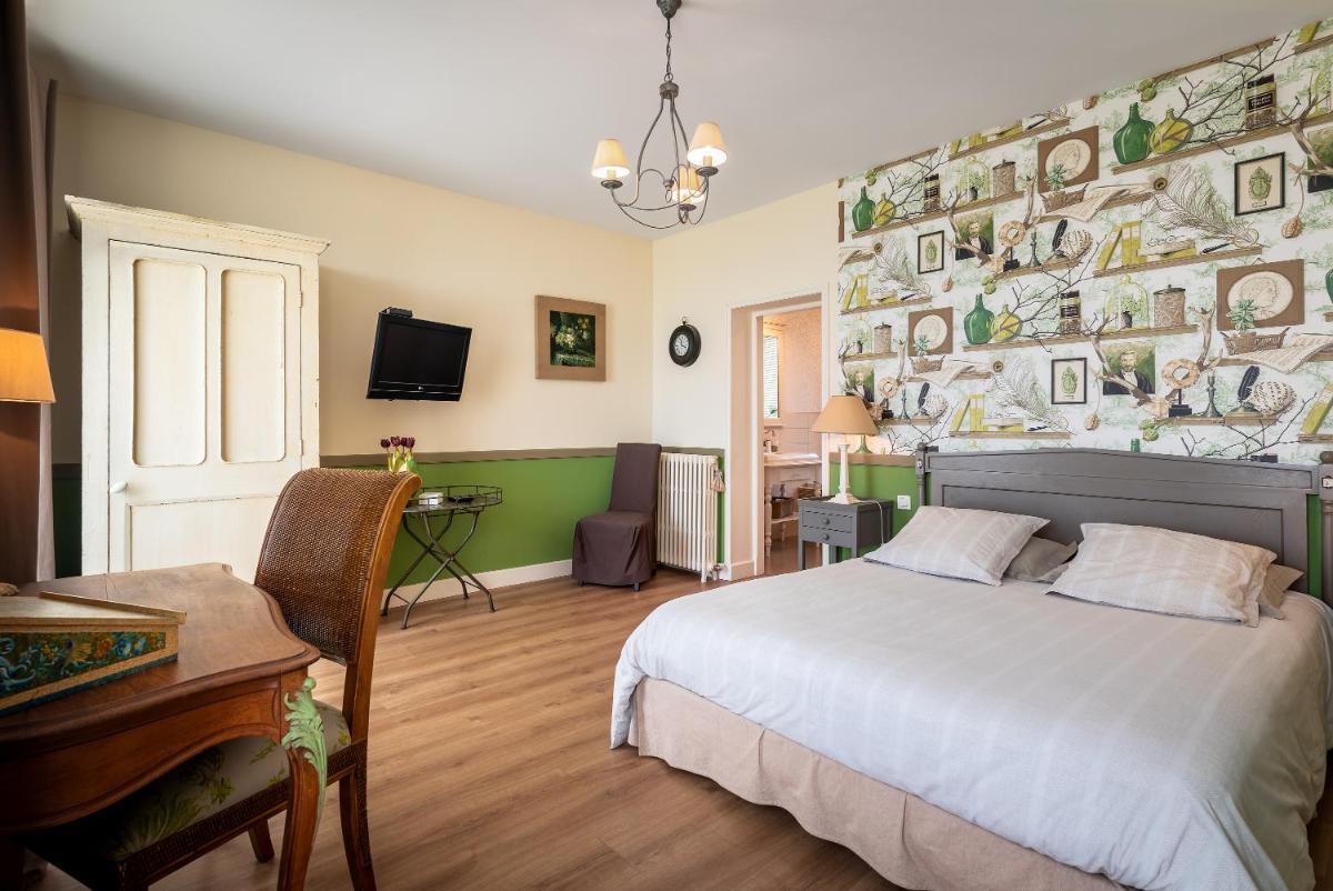 Double Room with Private Bathroom photo 3
