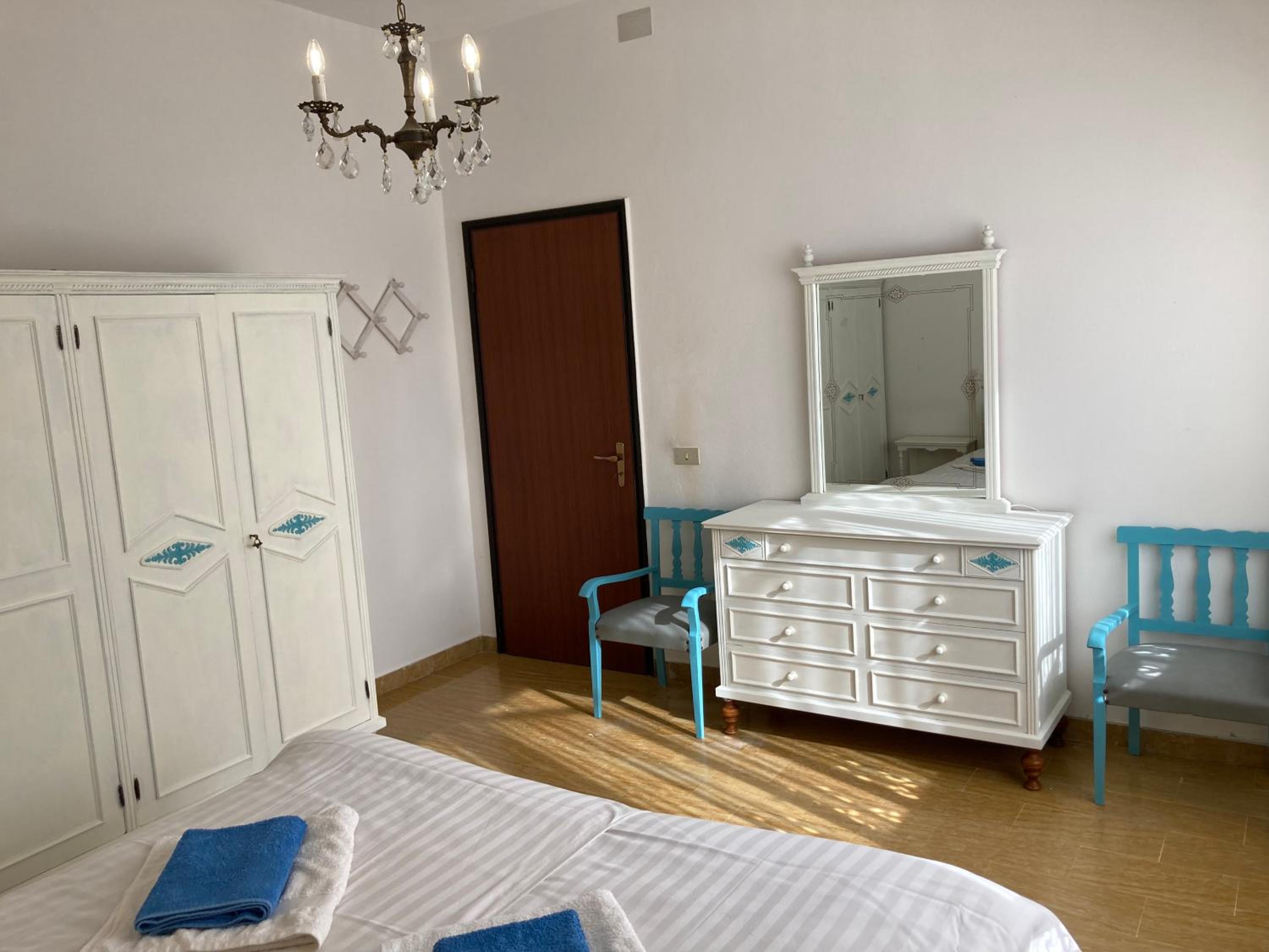 Apartment With Sea View photo 2