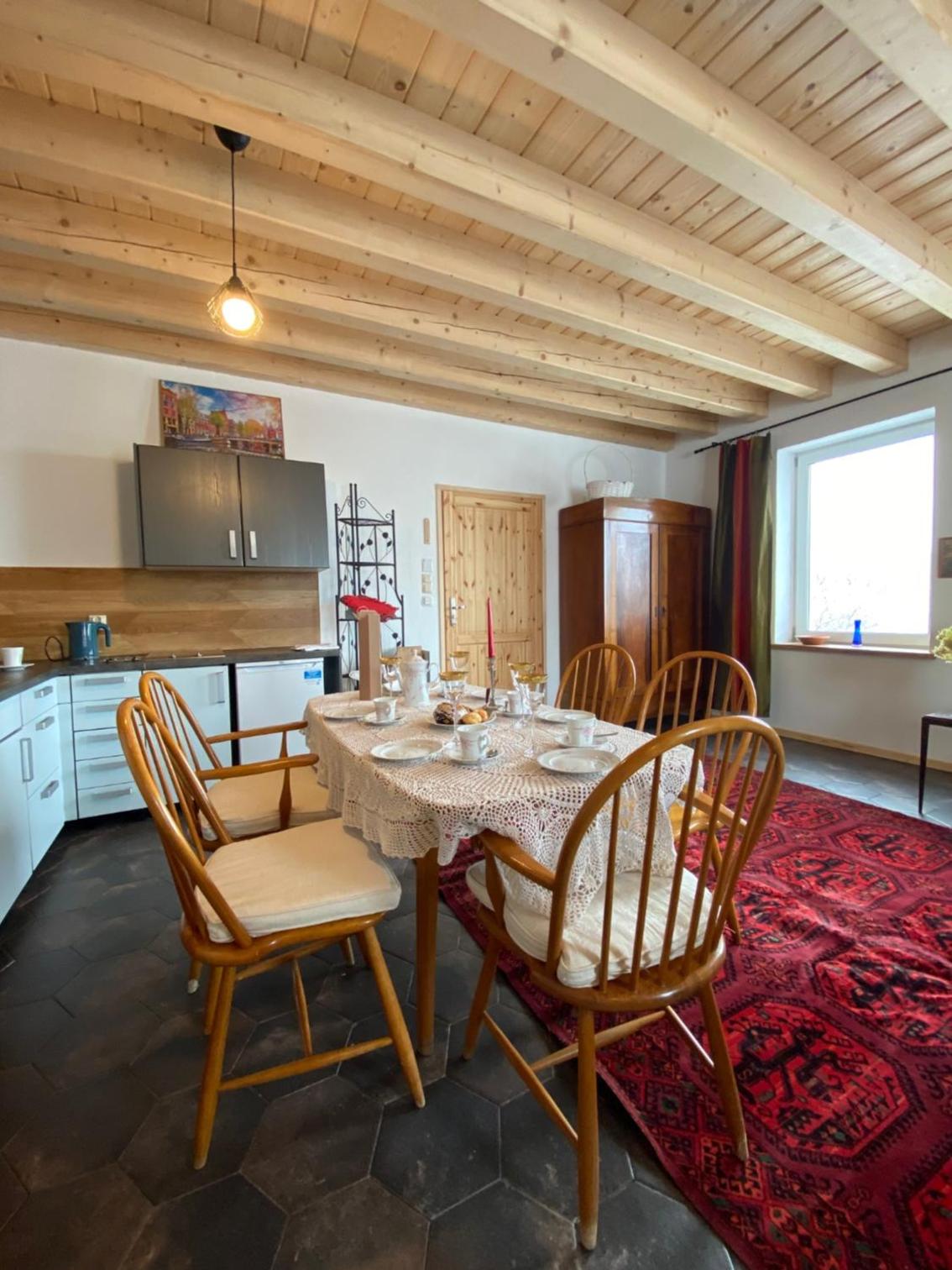 Suite with Mountain View - Photo 8