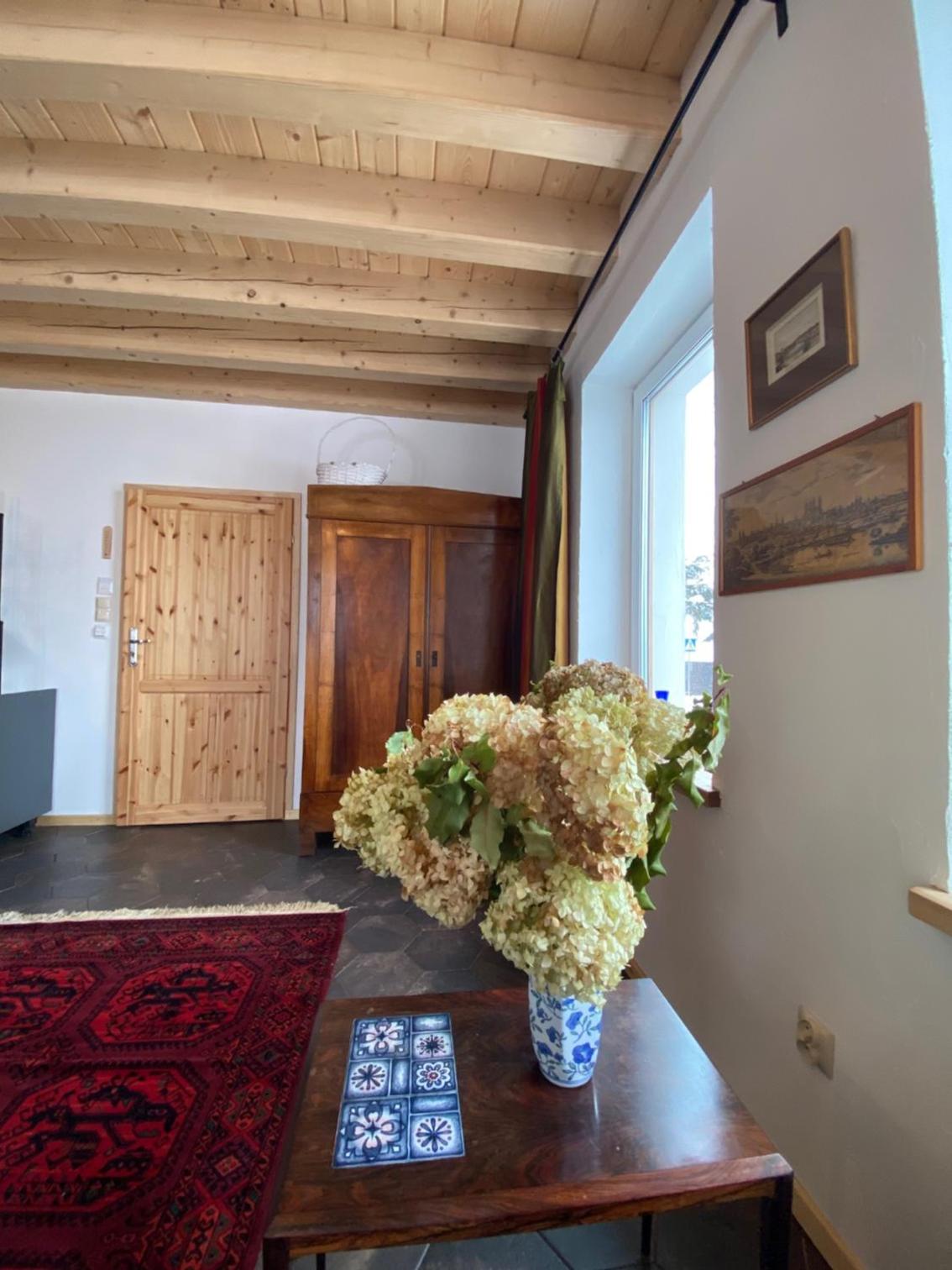 Suite with Mountain View - Photo 2
