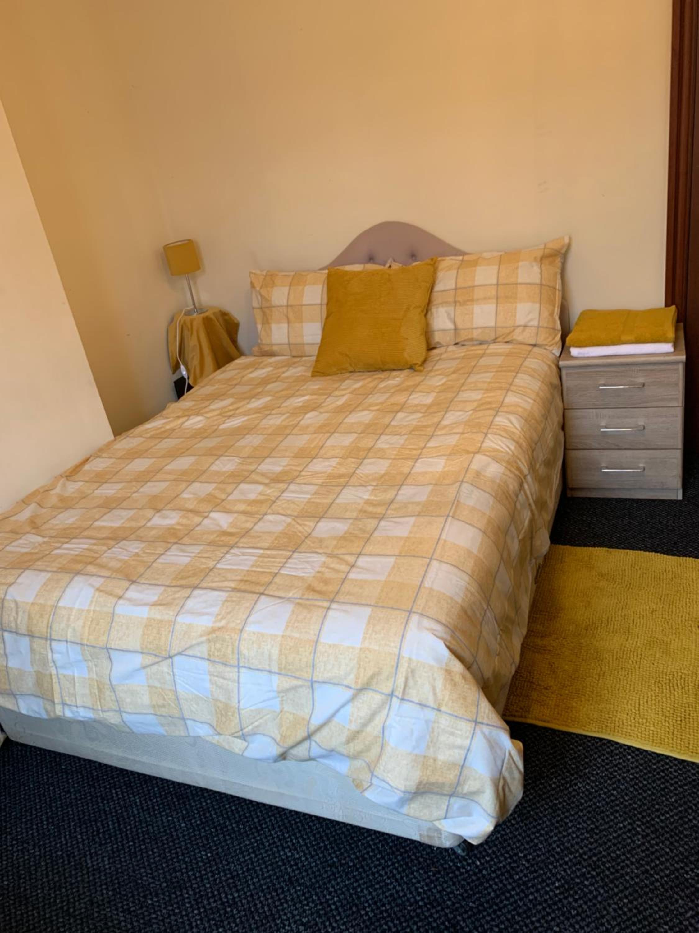 Budget Double Room photo 1