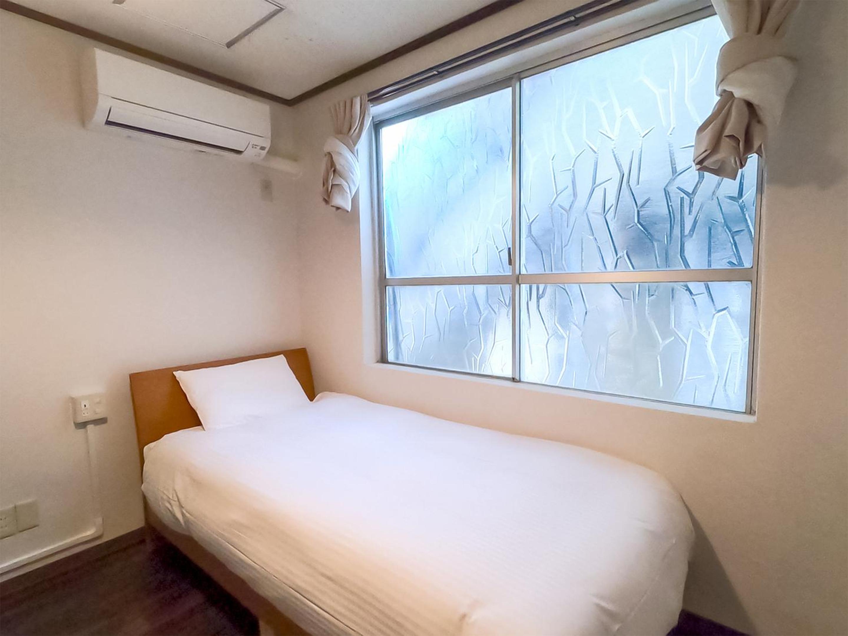 Single Room with Sea View photo 1